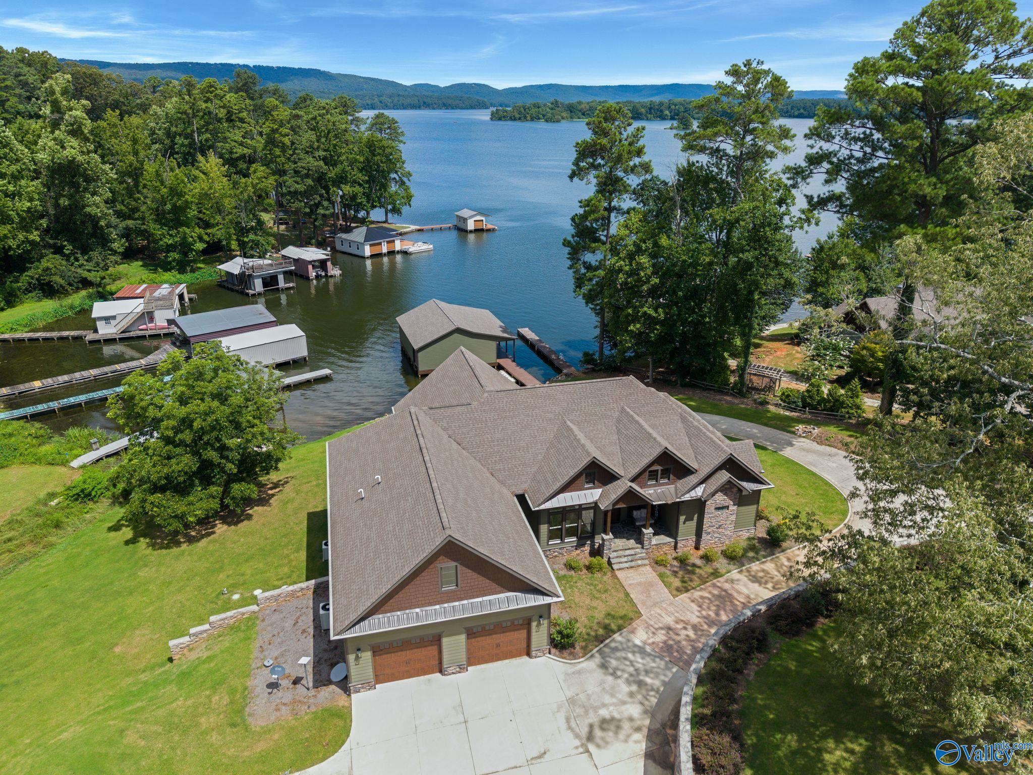 310 Onondaga Circle