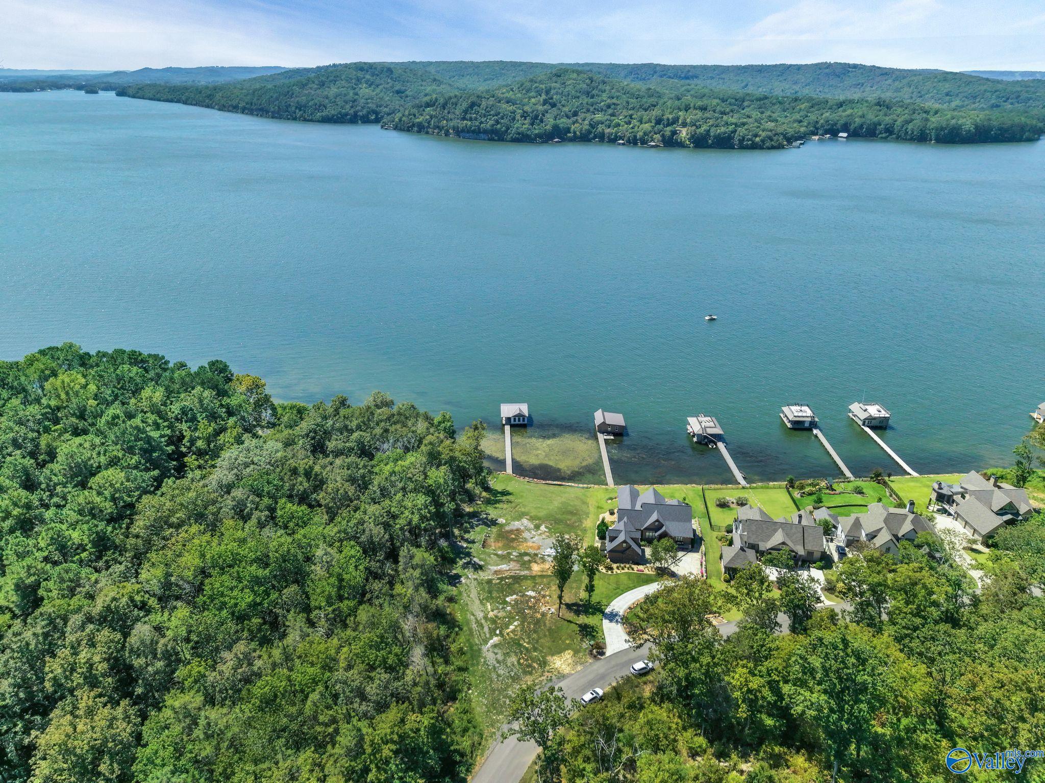 755 Reserve Drive