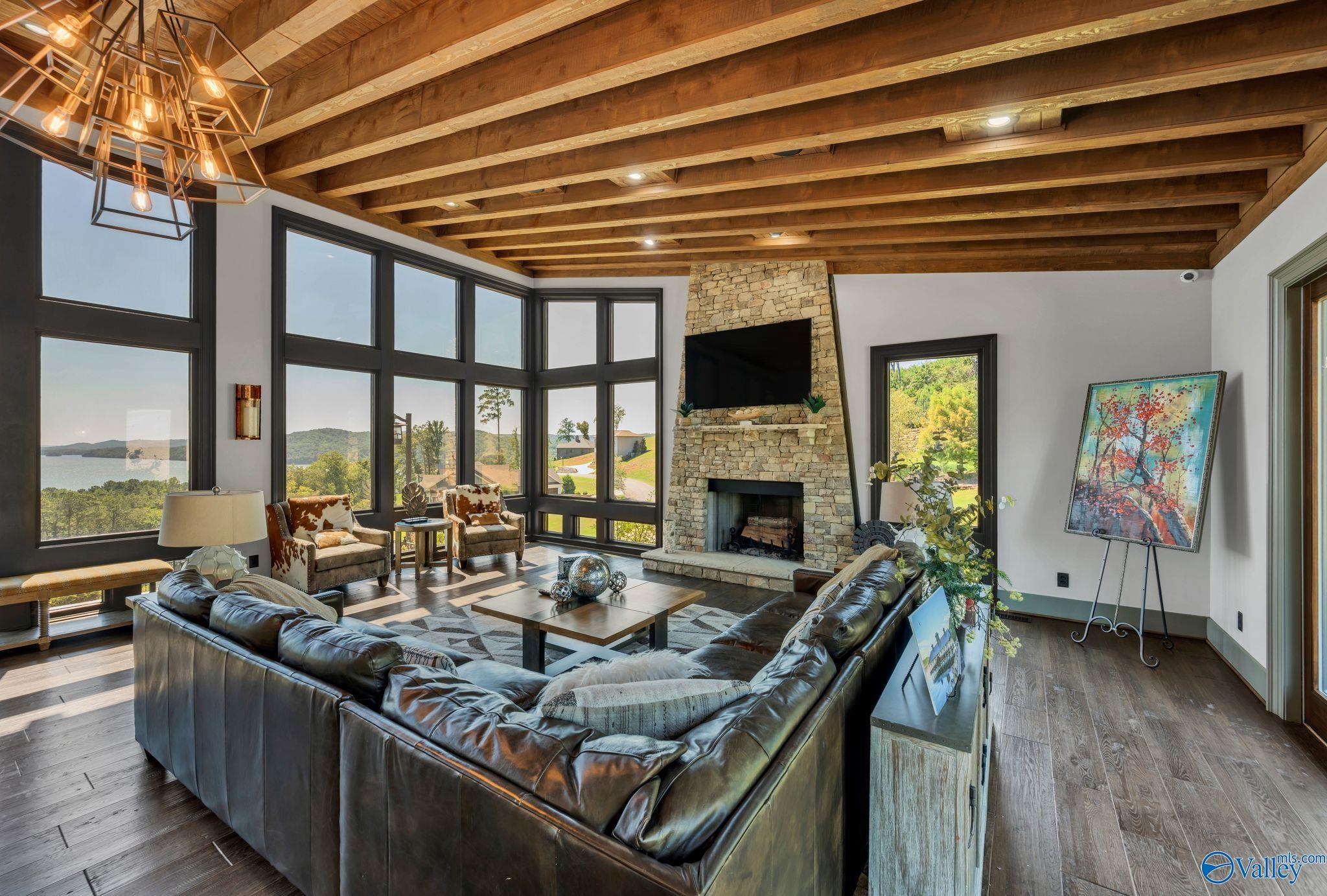 755 Reserve Drive