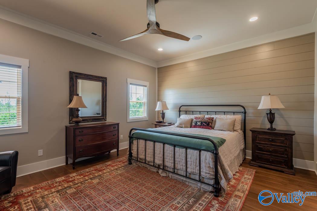 312 Whistling Straits Way, Guntersville