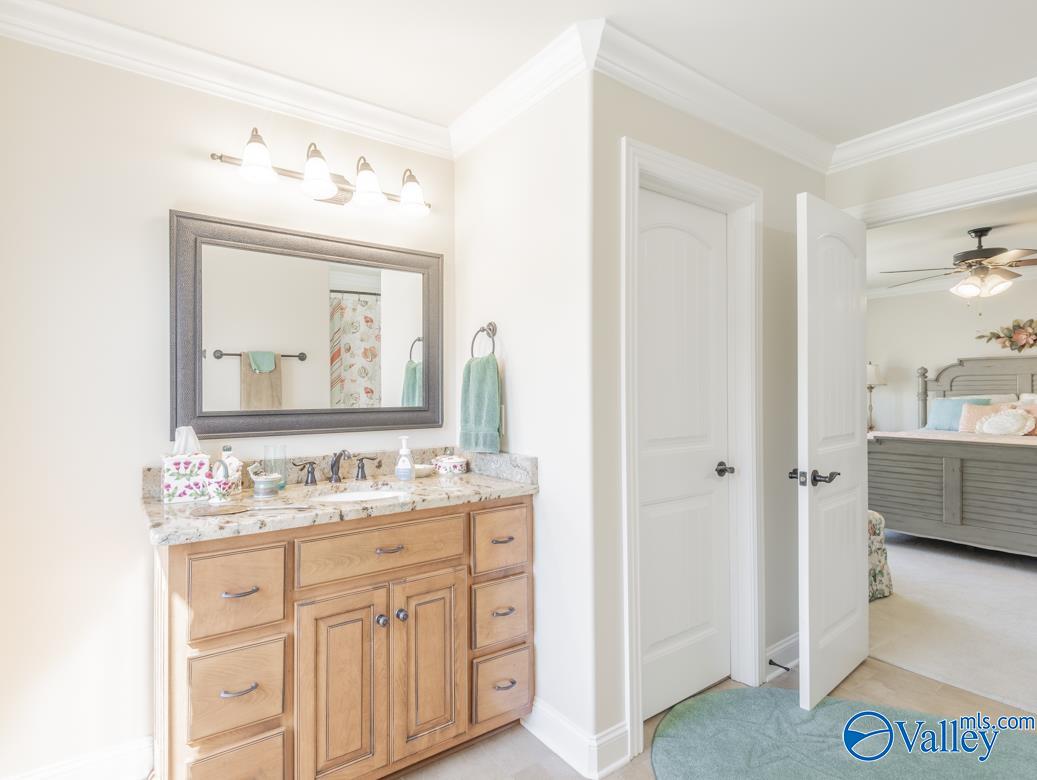 1204 Peninsula Drive