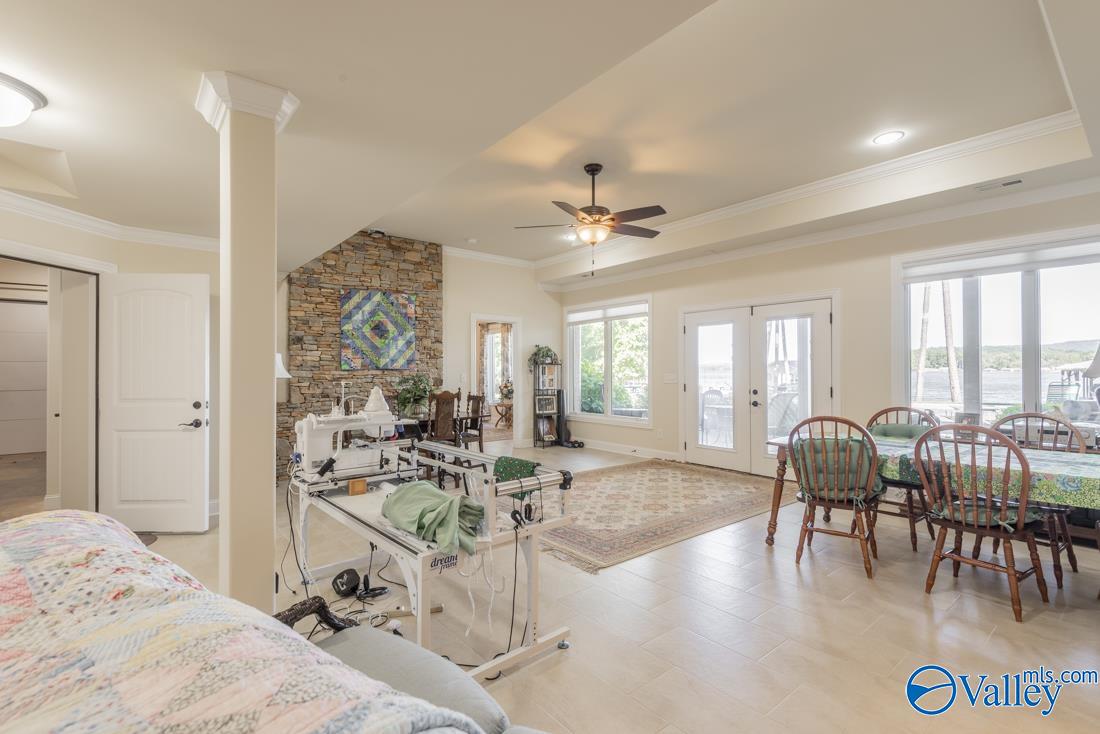 1204 Peninsula Drive