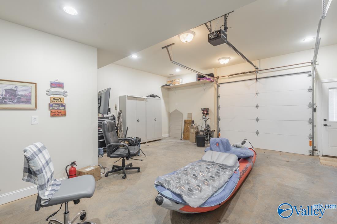 1204 Peninsula Drive