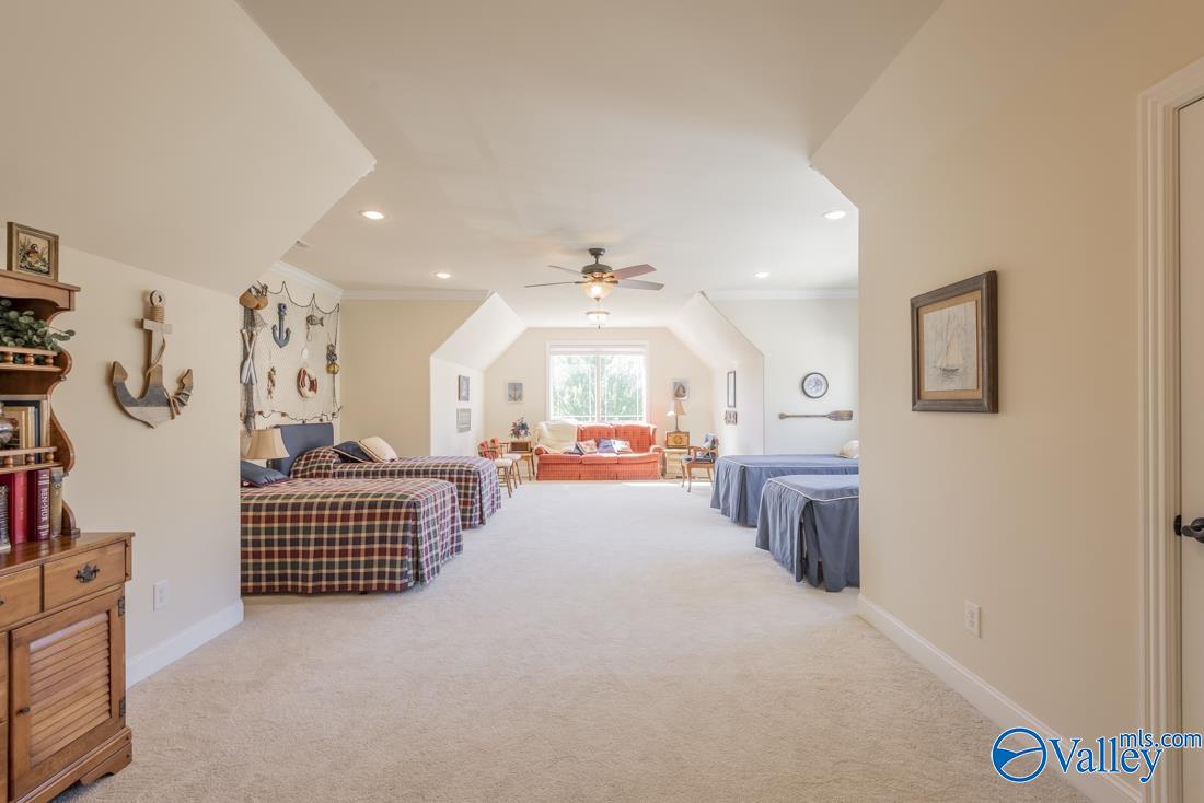 1204 Peninsula Drive