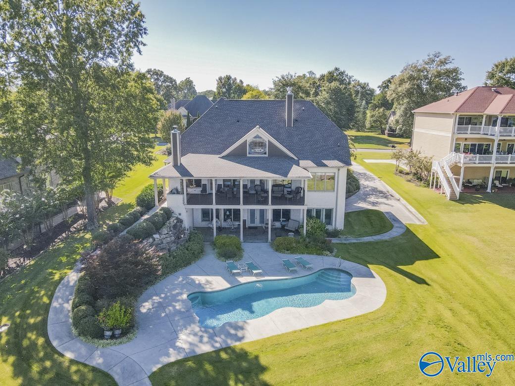 1204 Peninsula Drive