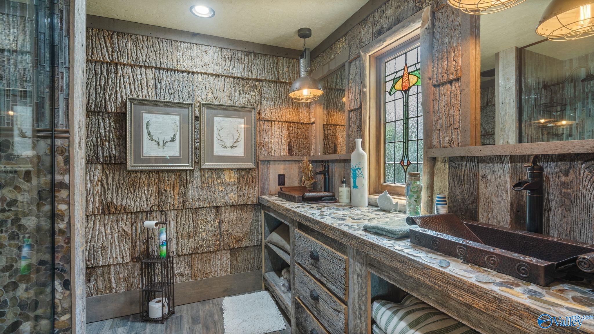 3424 Creek Path Road