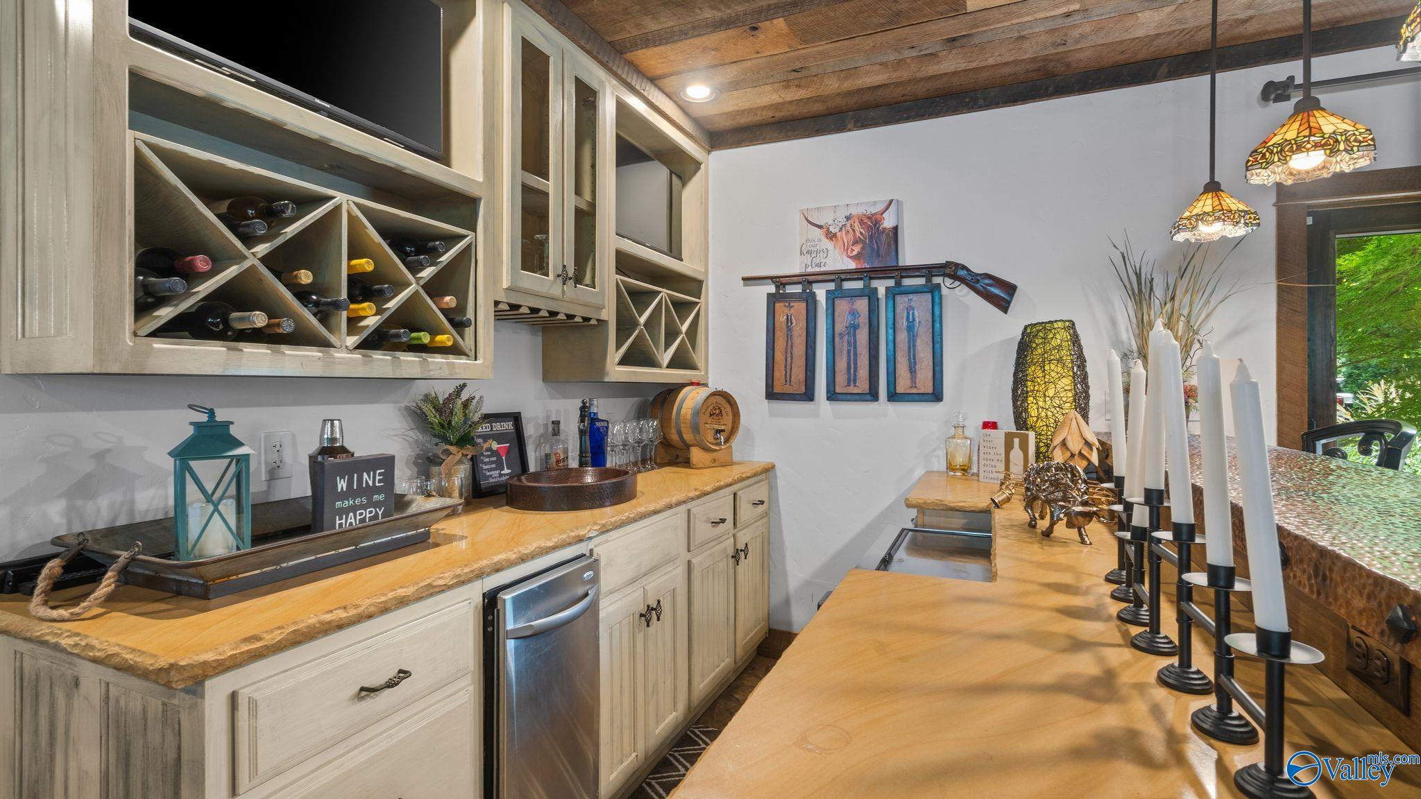 3424 Creek Path Road