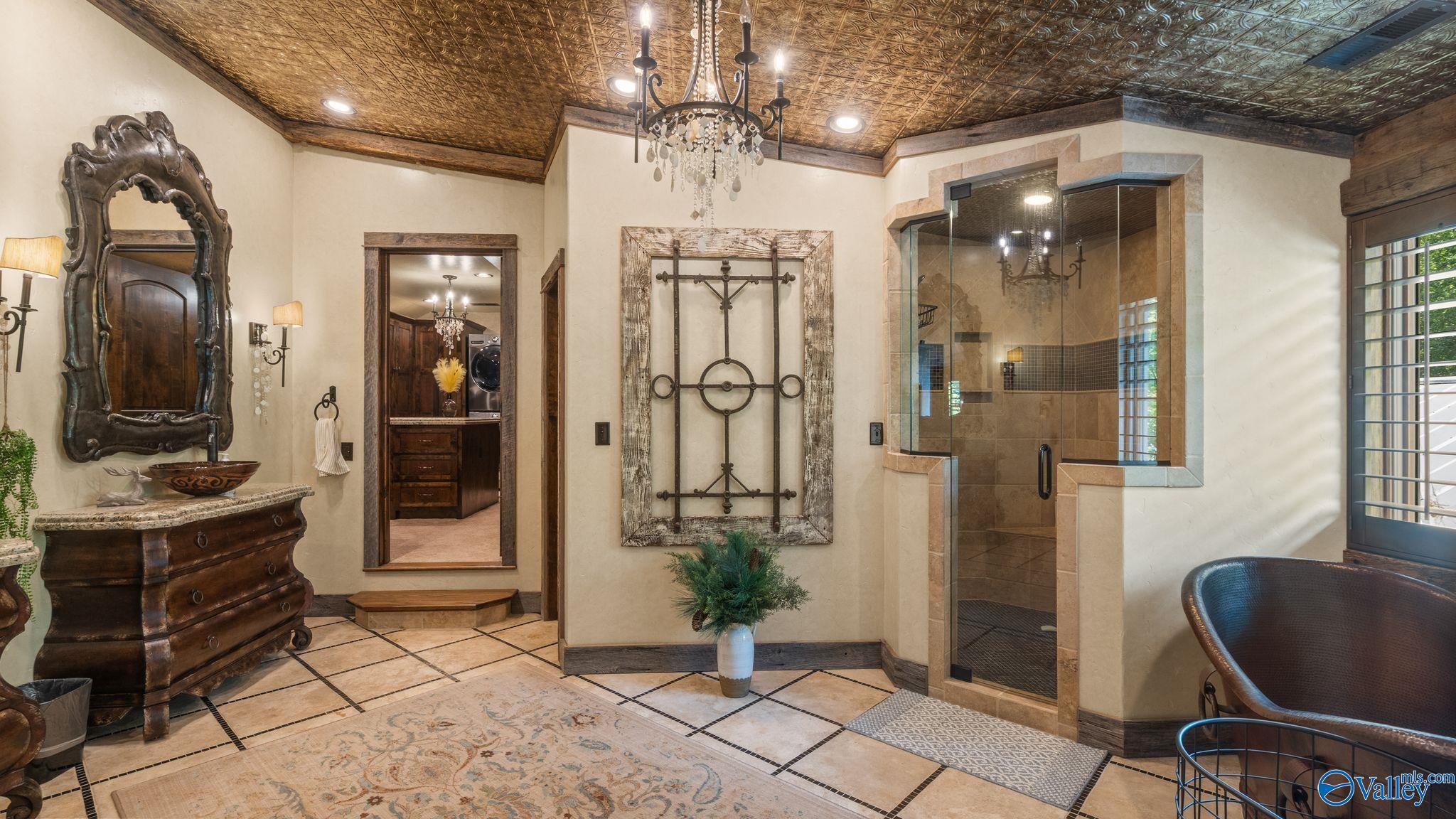 3424 Creek Path Road