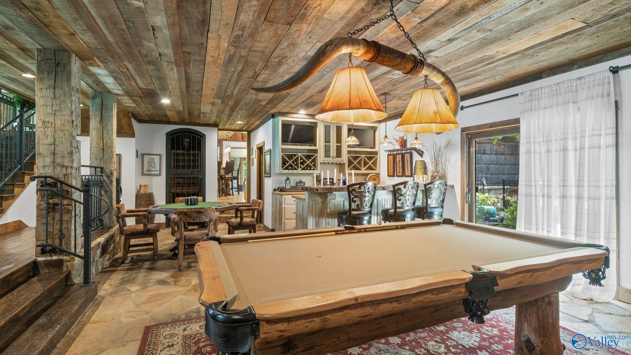 3424 Creek Path Road