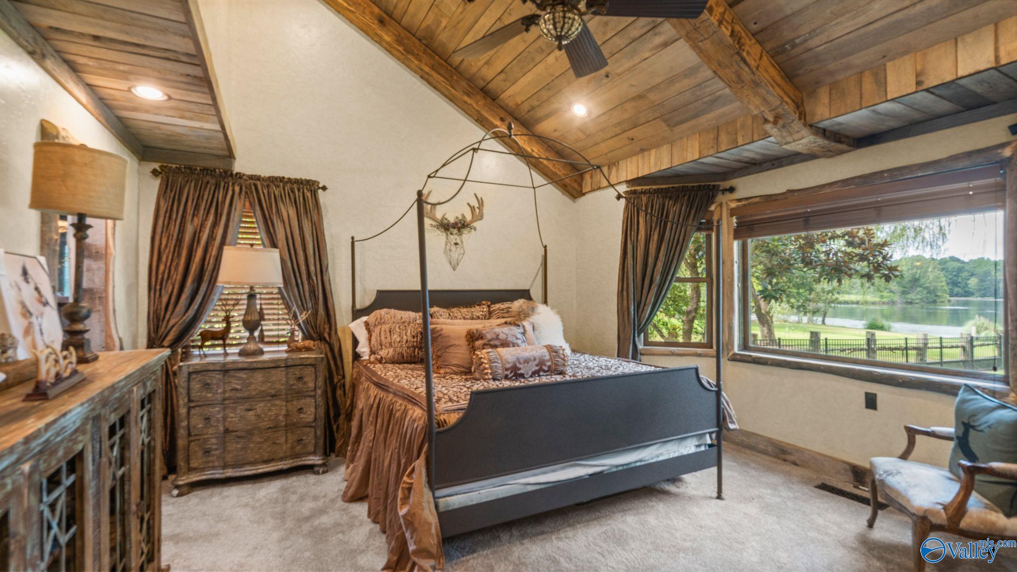 3424 Creek Path Road