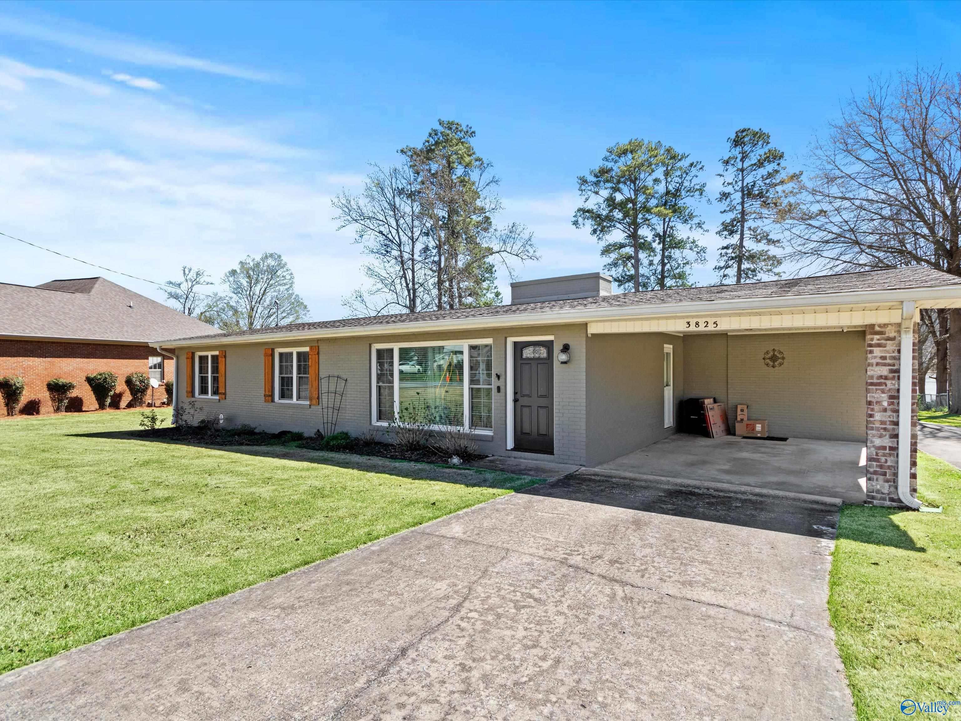 3825 Meadow Wood Circle