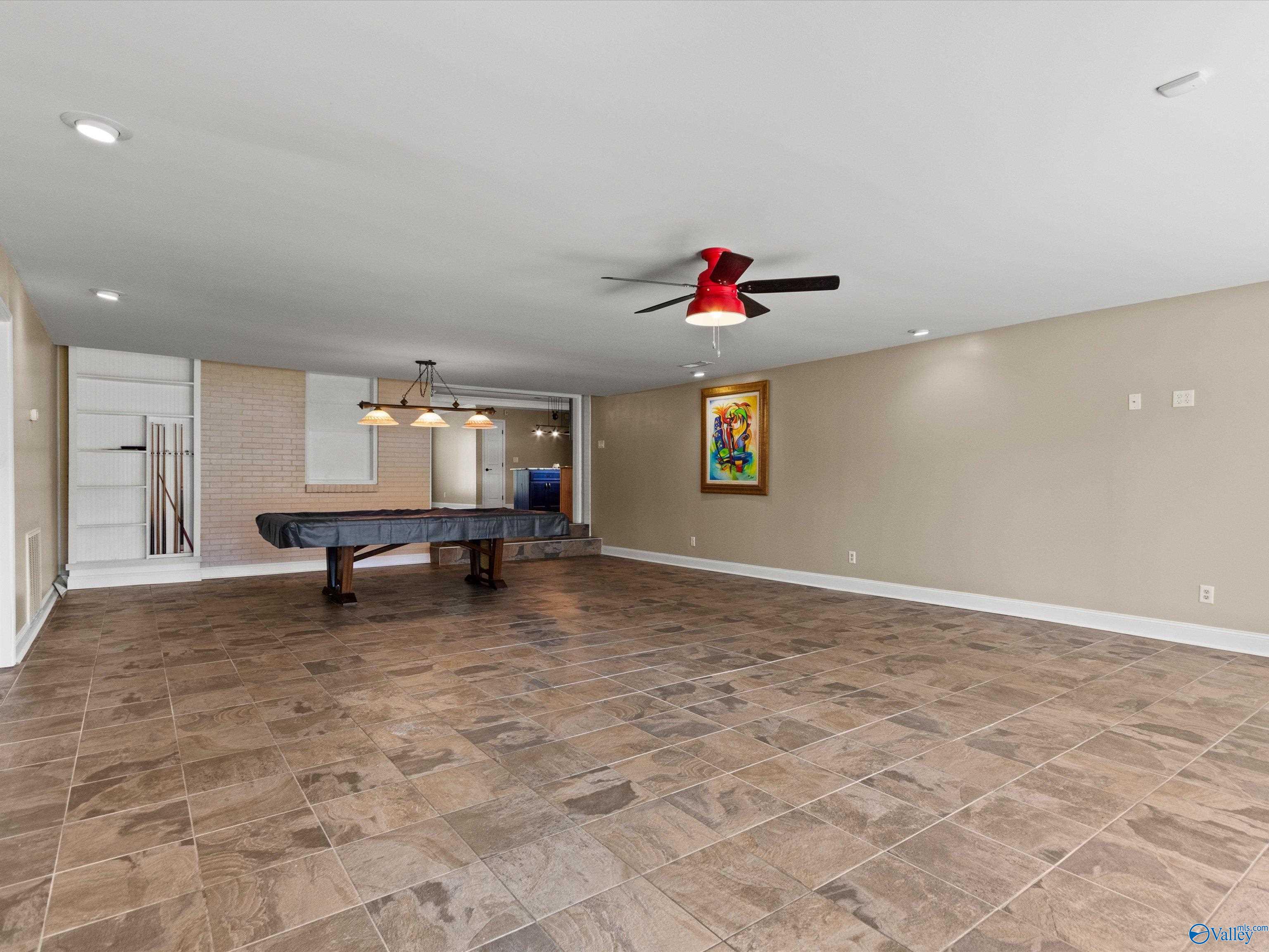 3825 Meadow Wood Circle