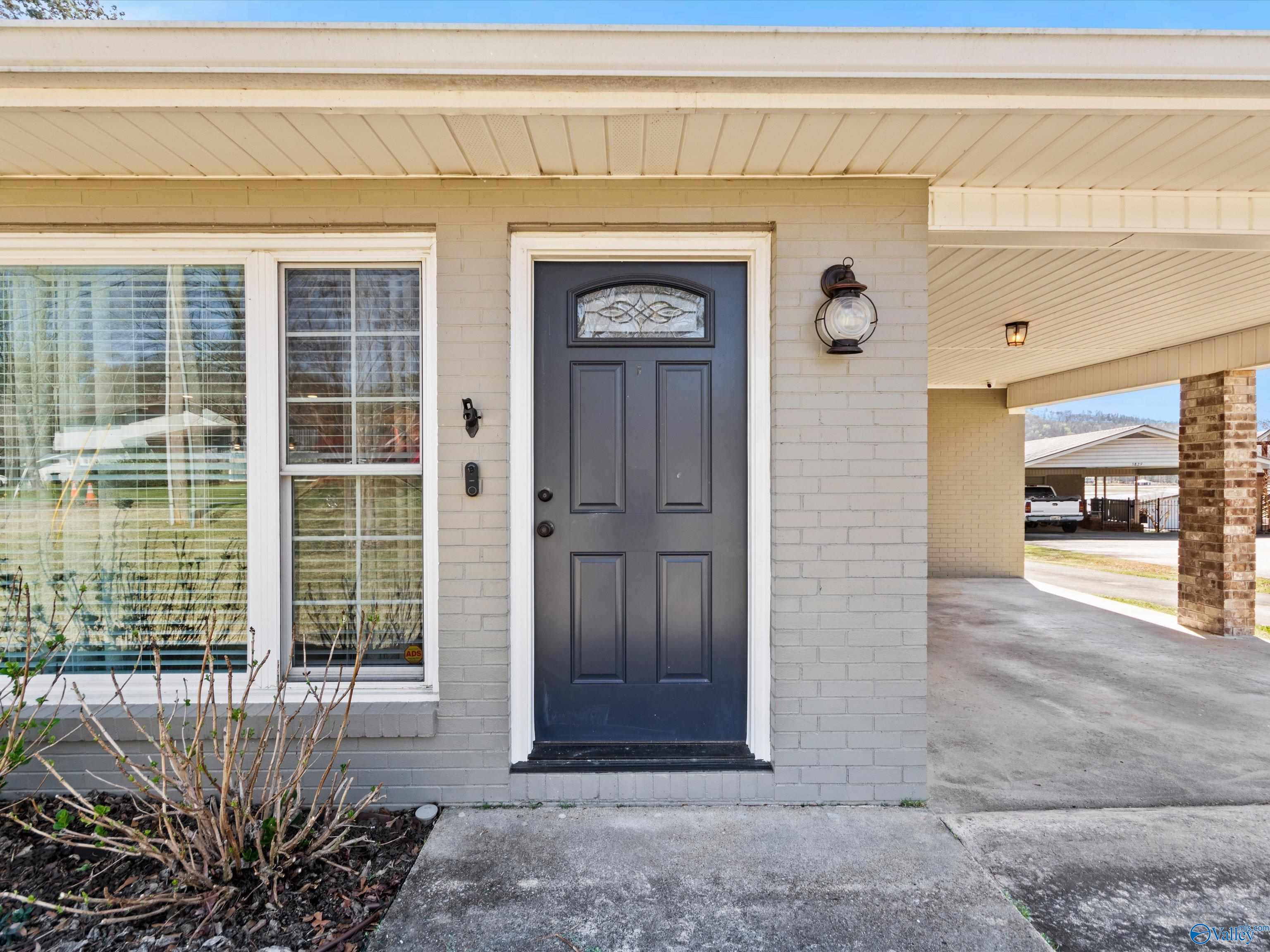 3825 Meadow Wood Circle