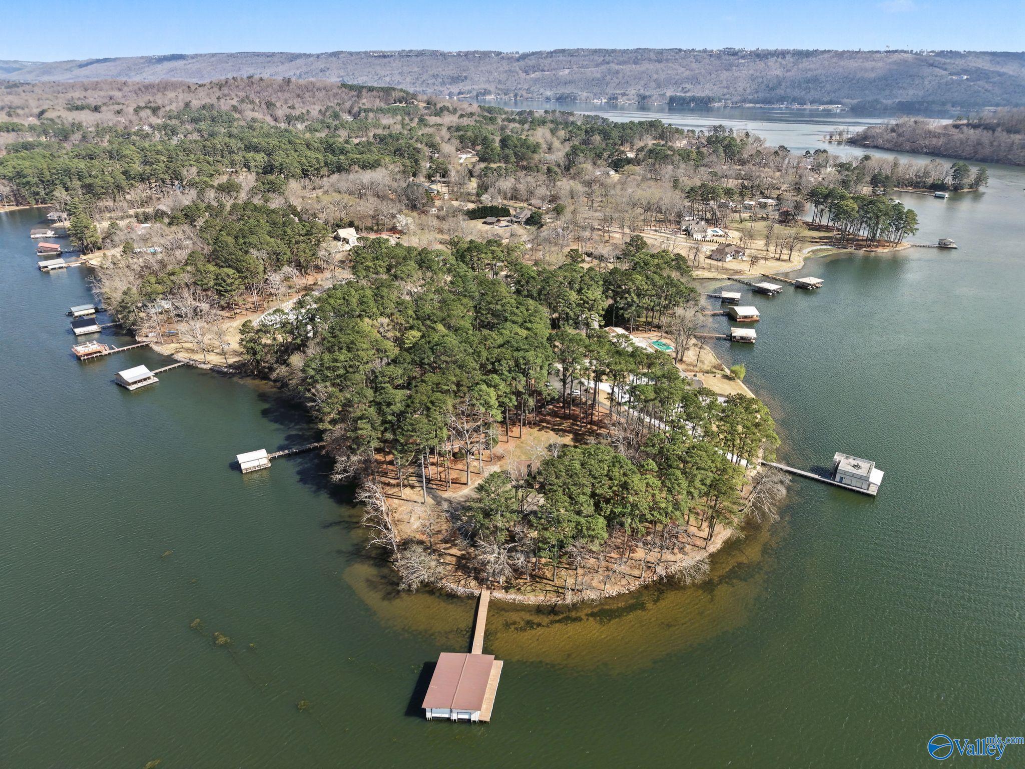 3398 Lakeshore Drive