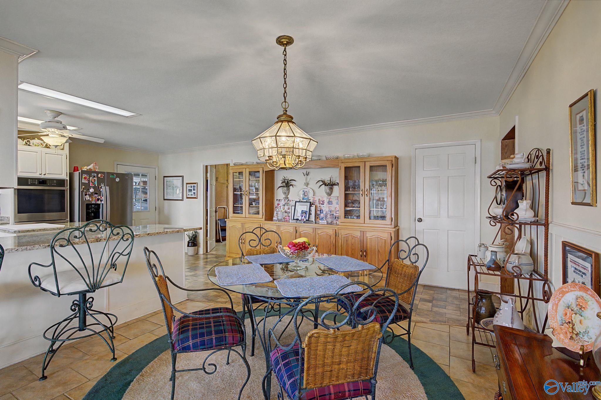 3398 Lakeshore Drive