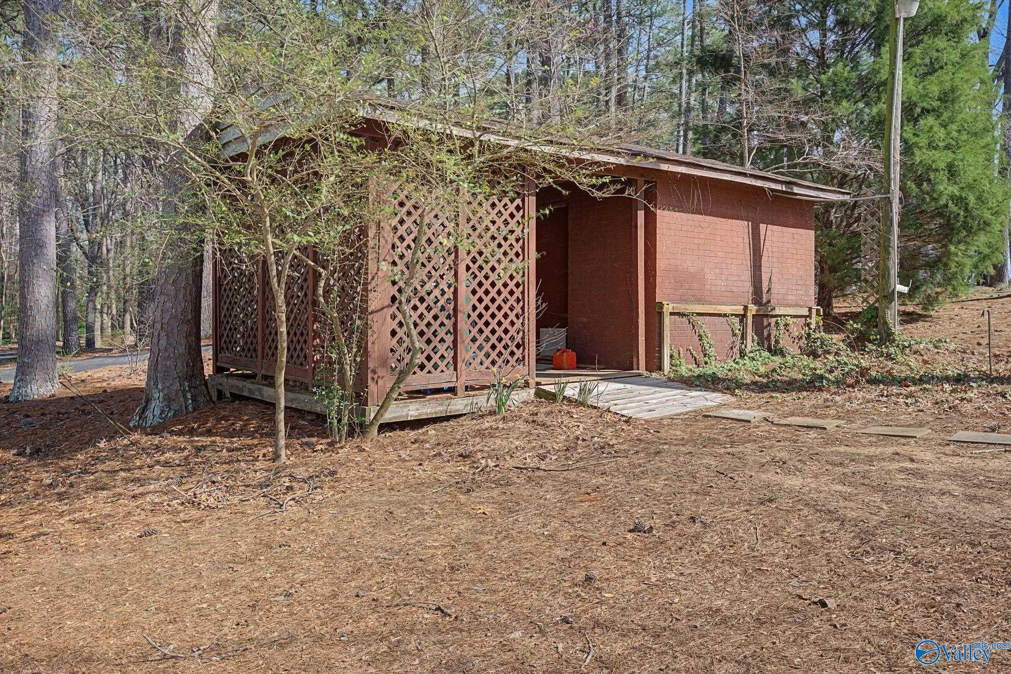 3398 Lakeshore Drive