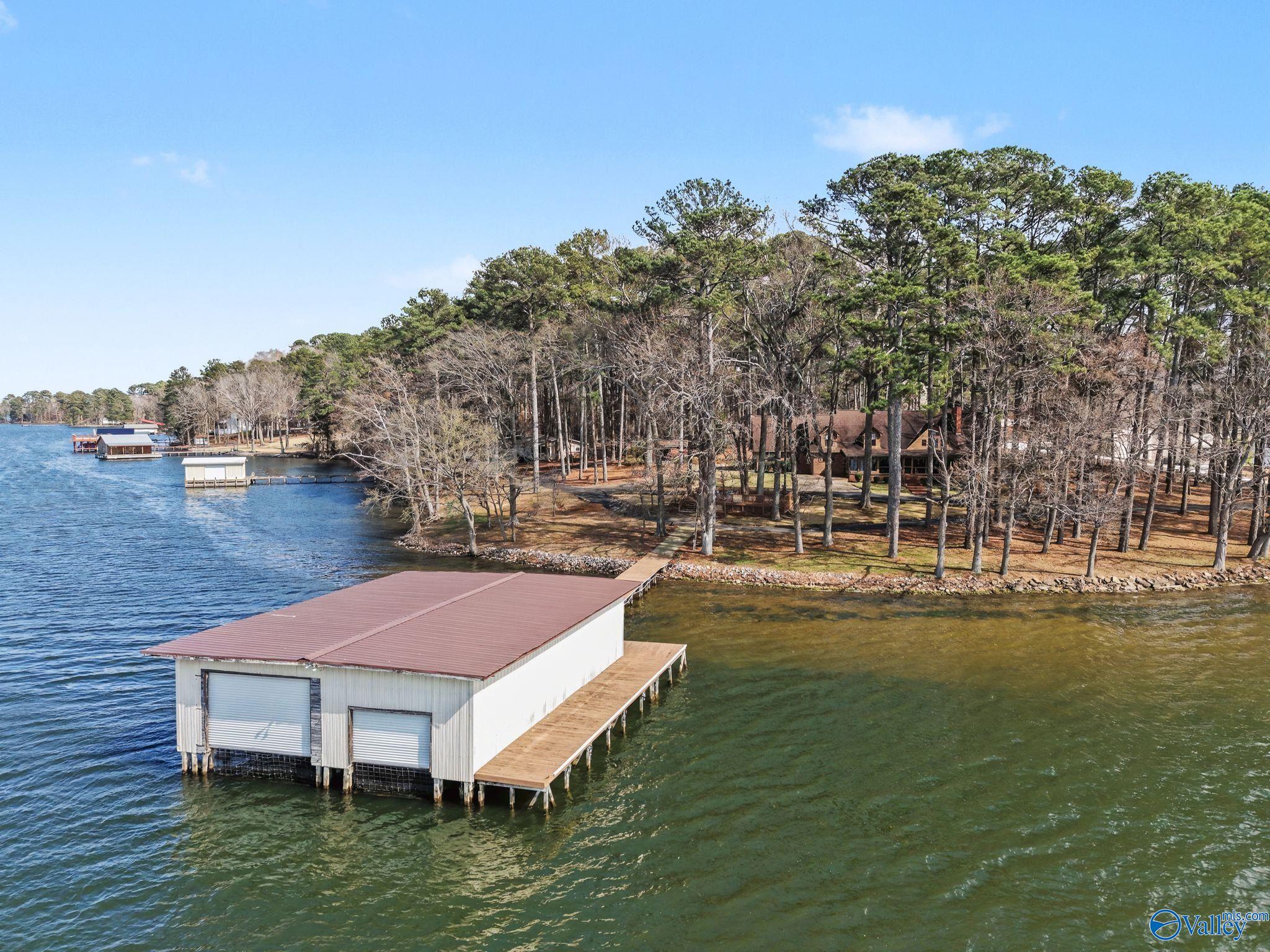 3398 Lakeshore Drive