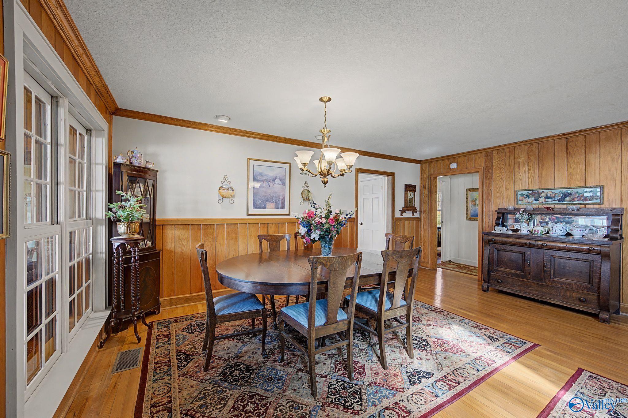 3398 Lakeshore Drive