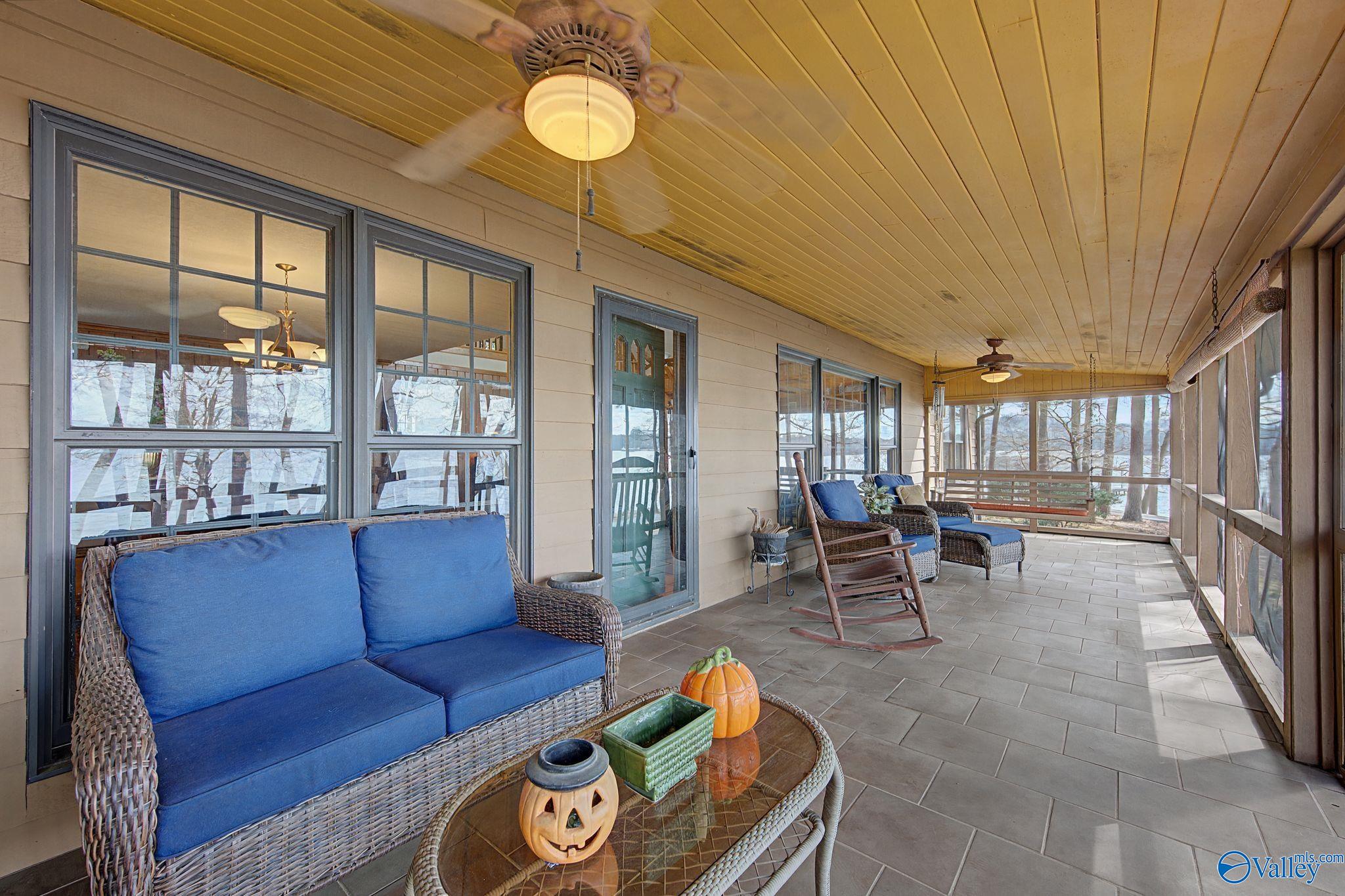 3398 Lakeshore Drive