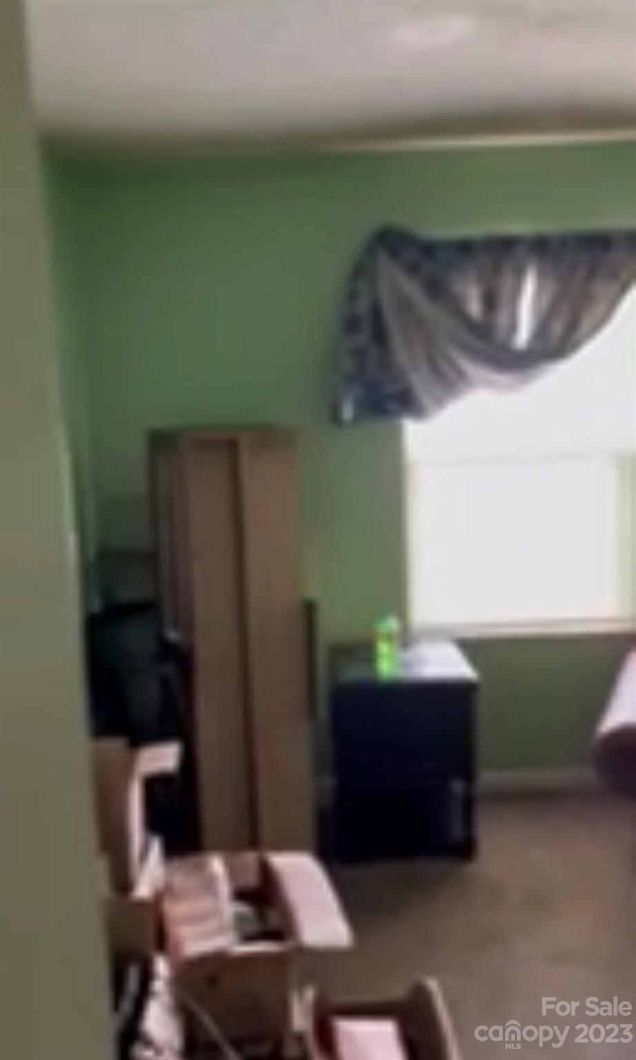 547 Newell Street NW