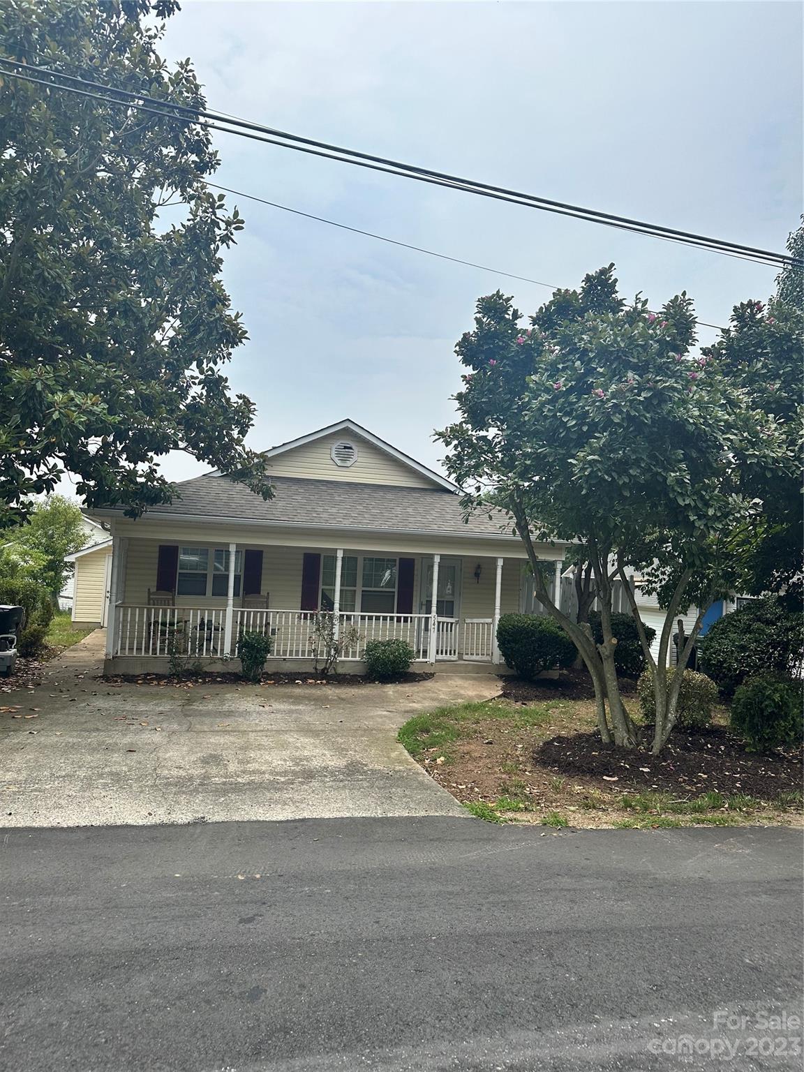 547 Newell Street NW