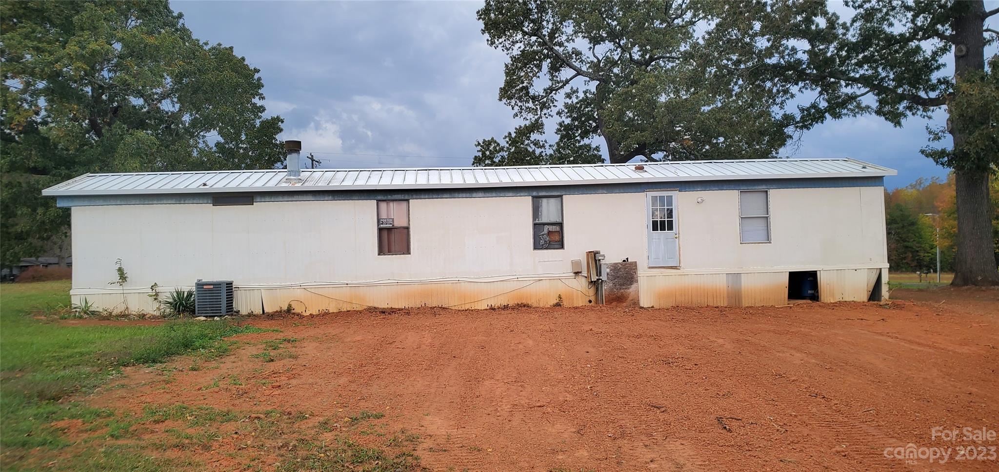 2675 Lower Stone Church Road