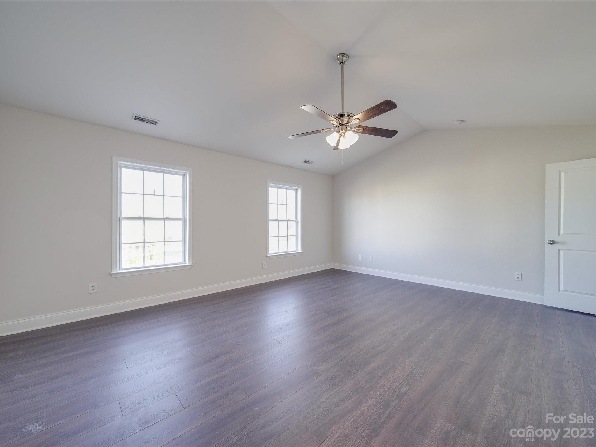 1623 Rustic Arch Way