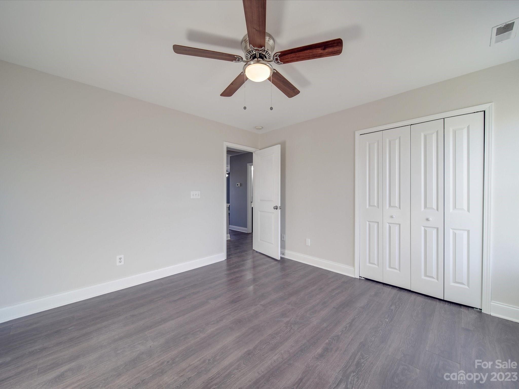 1623 Rustic Arch Way