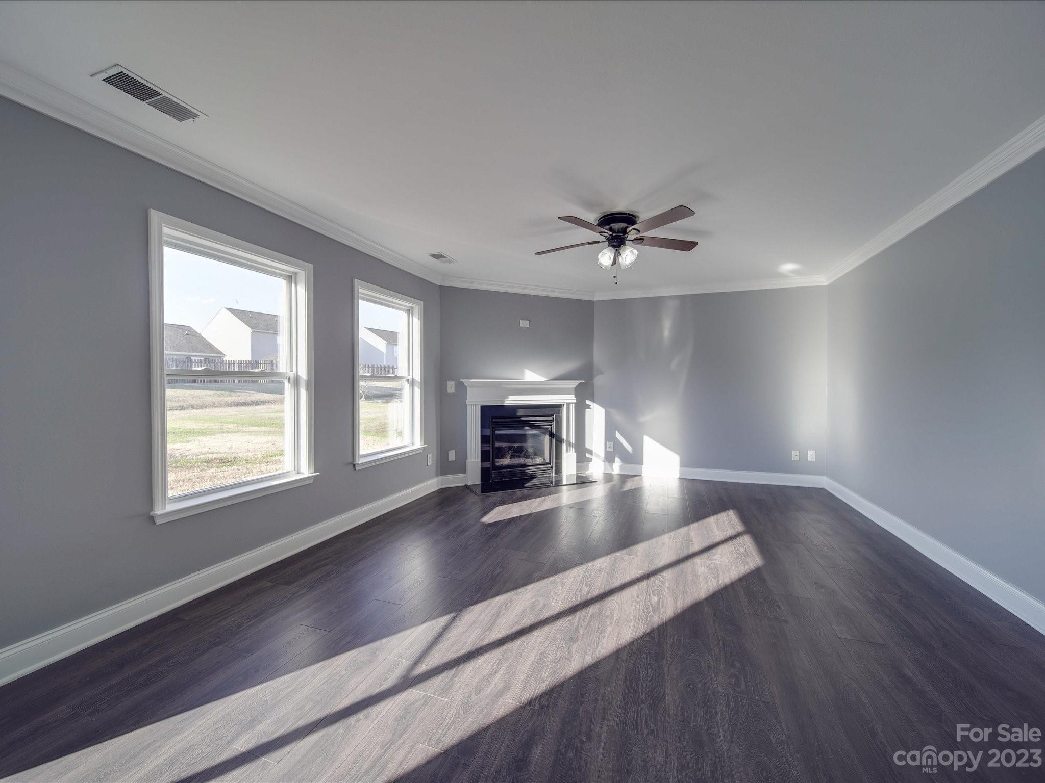 1623 Rustic Arch Way