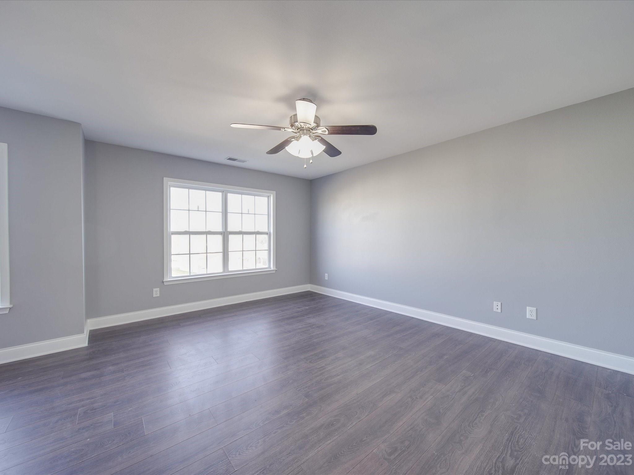 1623 Rustic Arch Way