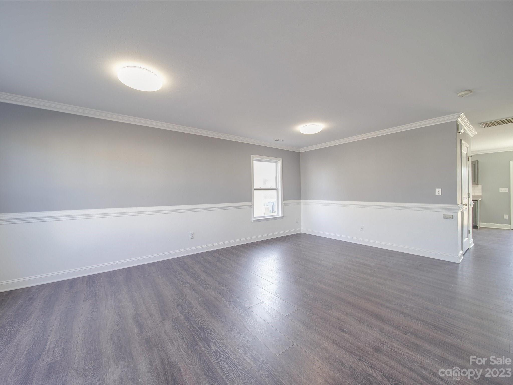 1623 Rustic Arch Way