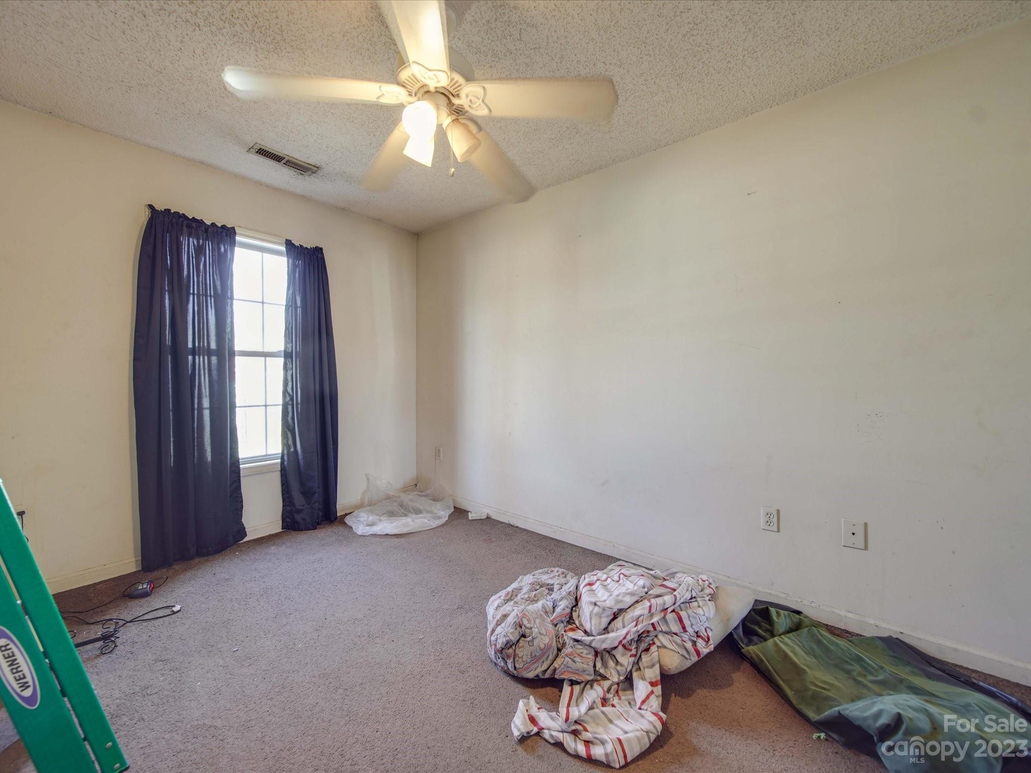 1216 Bringle Ferry Road