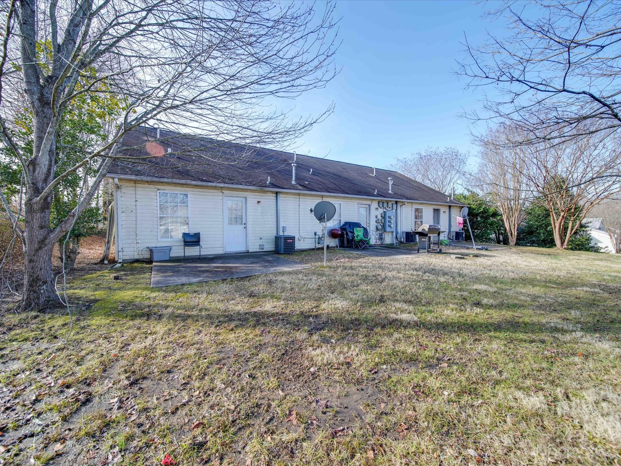 1216 Bringle Ferry Road