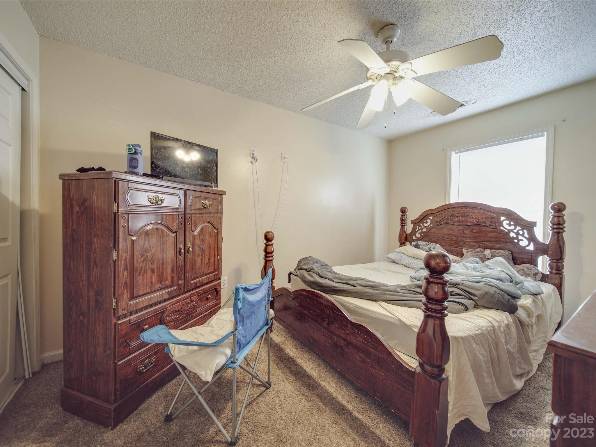 1216 Bringle Ferry Road