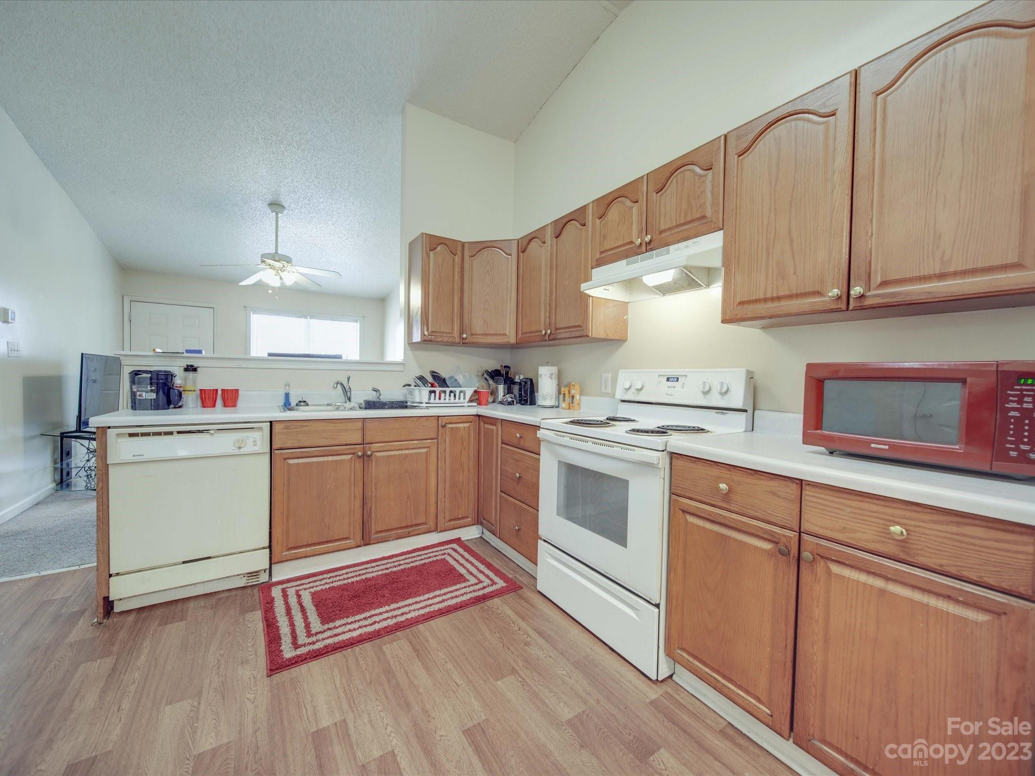 1216 Bringle Ferry Road