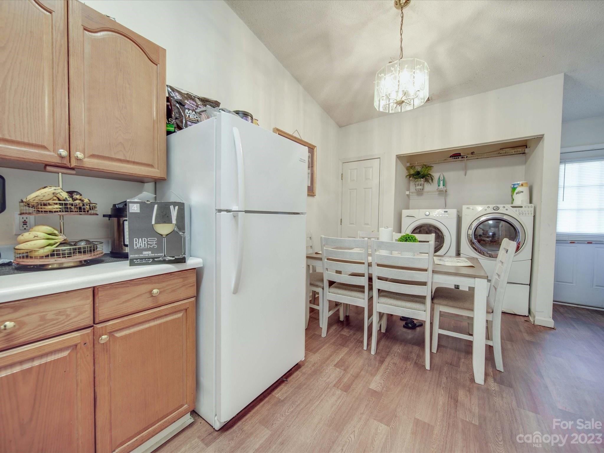 1216 Bringle Ferry Road