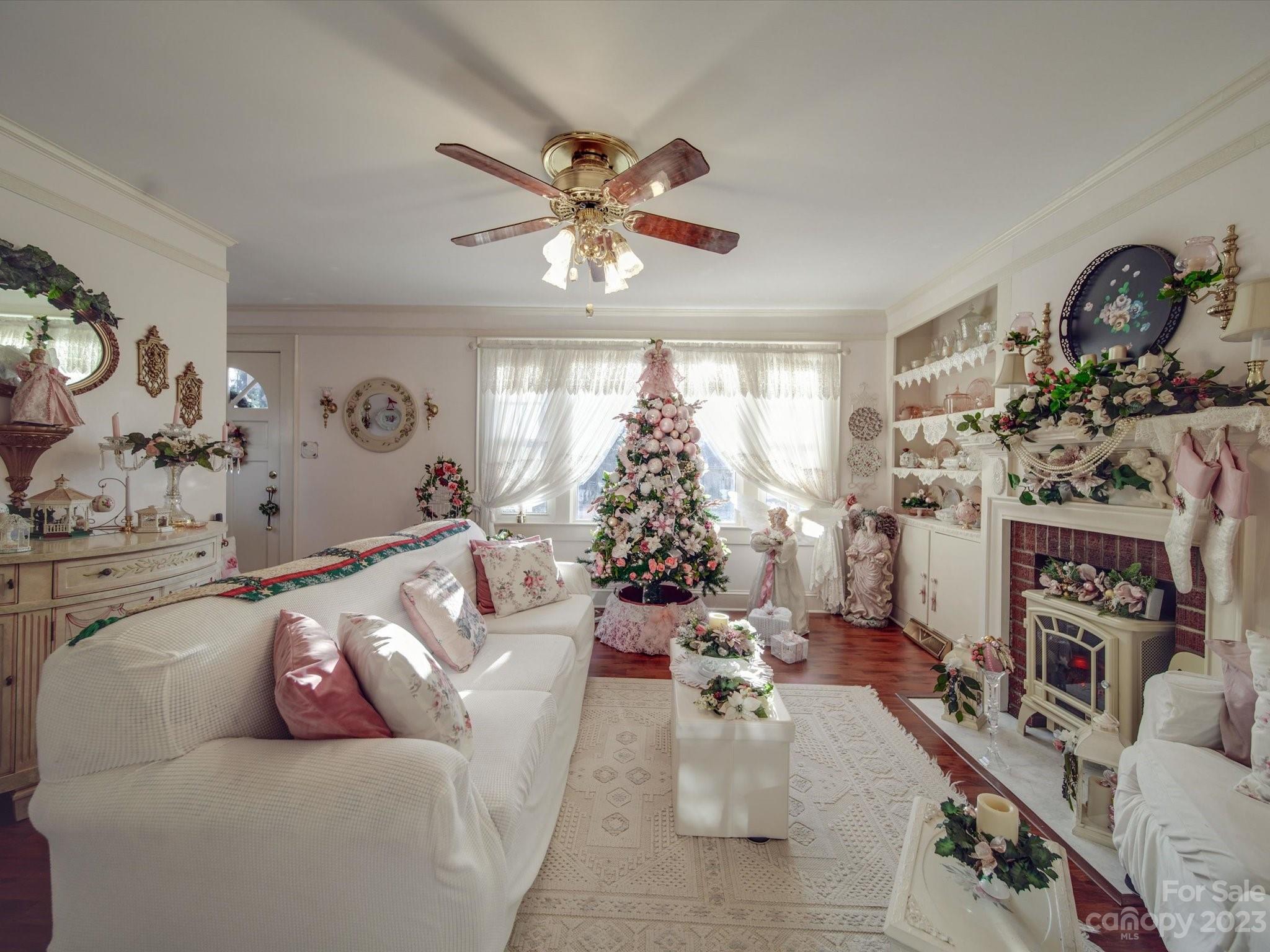 702 Forest Street NW