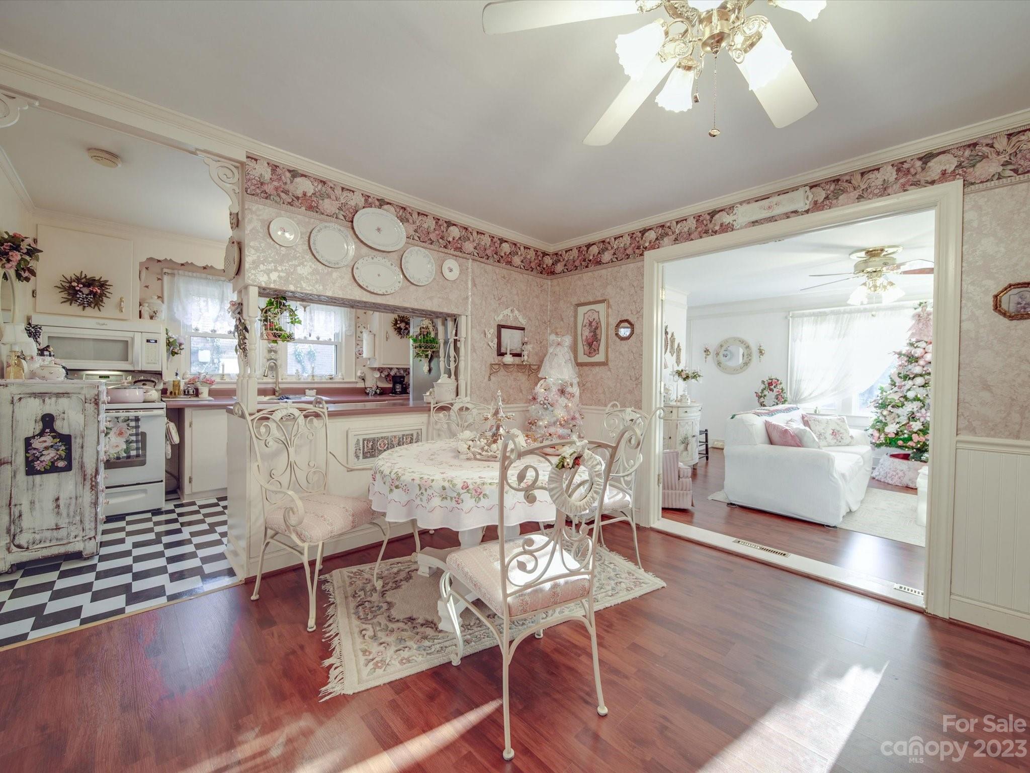 702 Forest Street NW