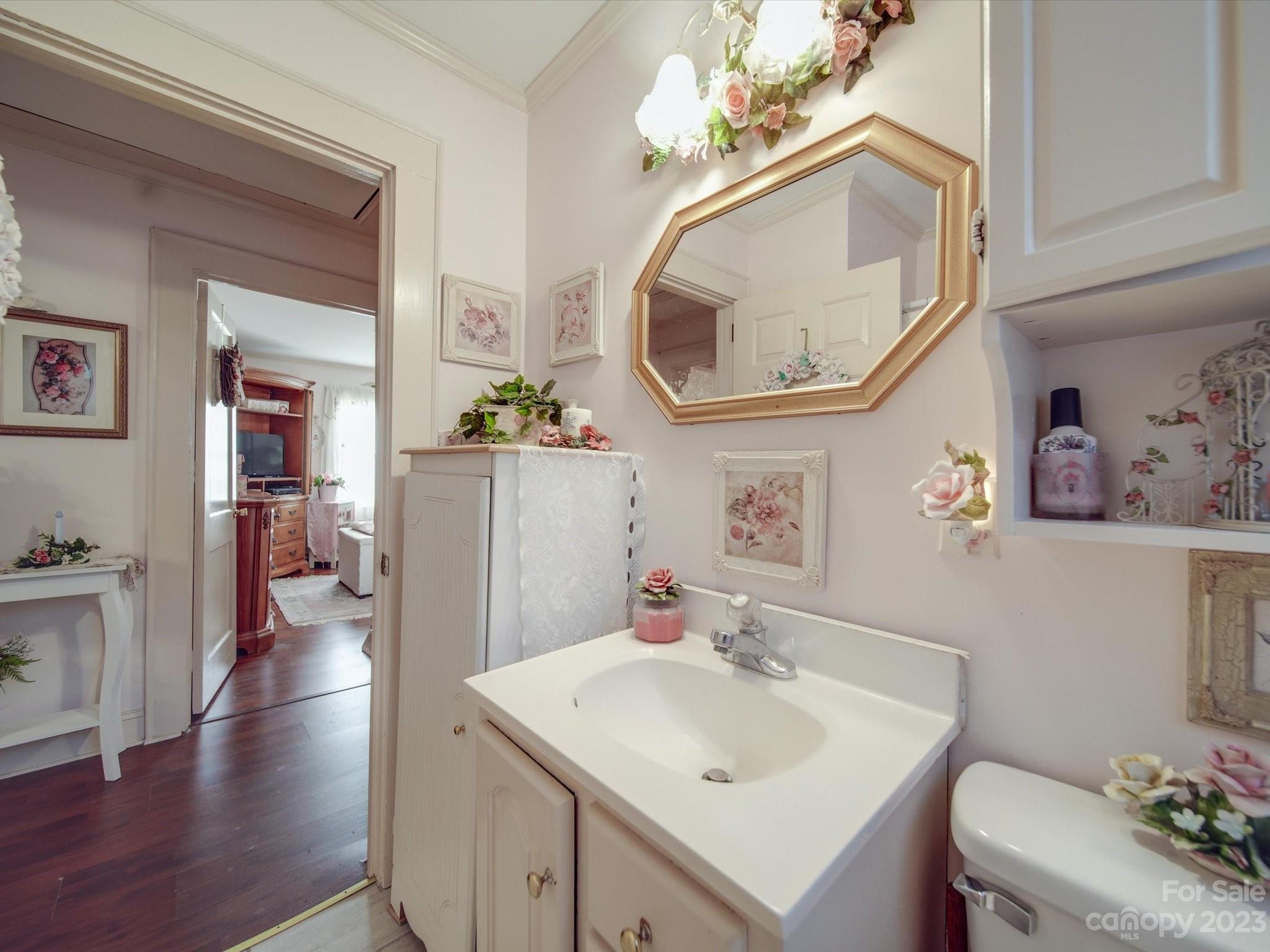 702 Forest Street NW