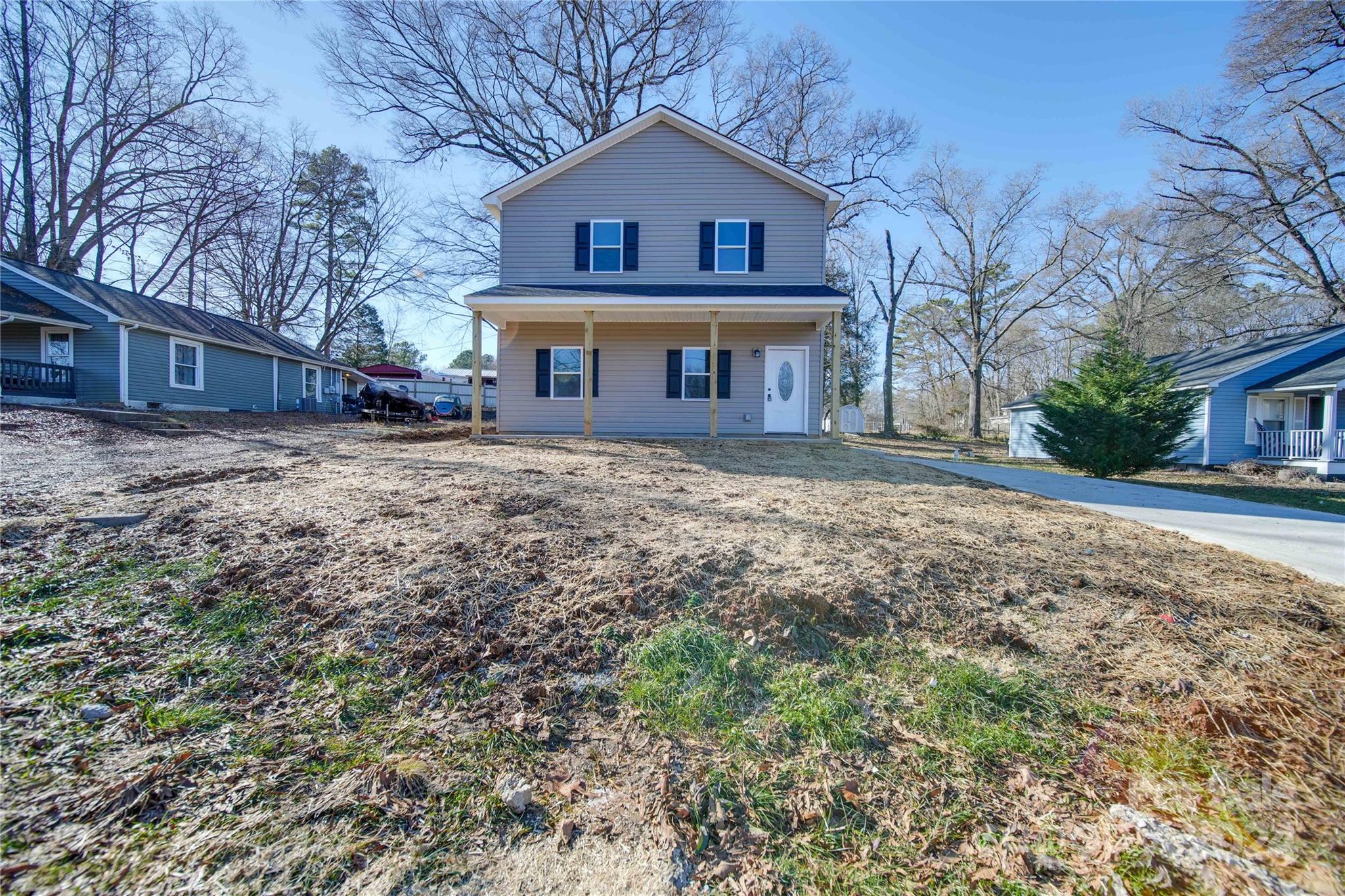 1041 Pine Circle Drive NW