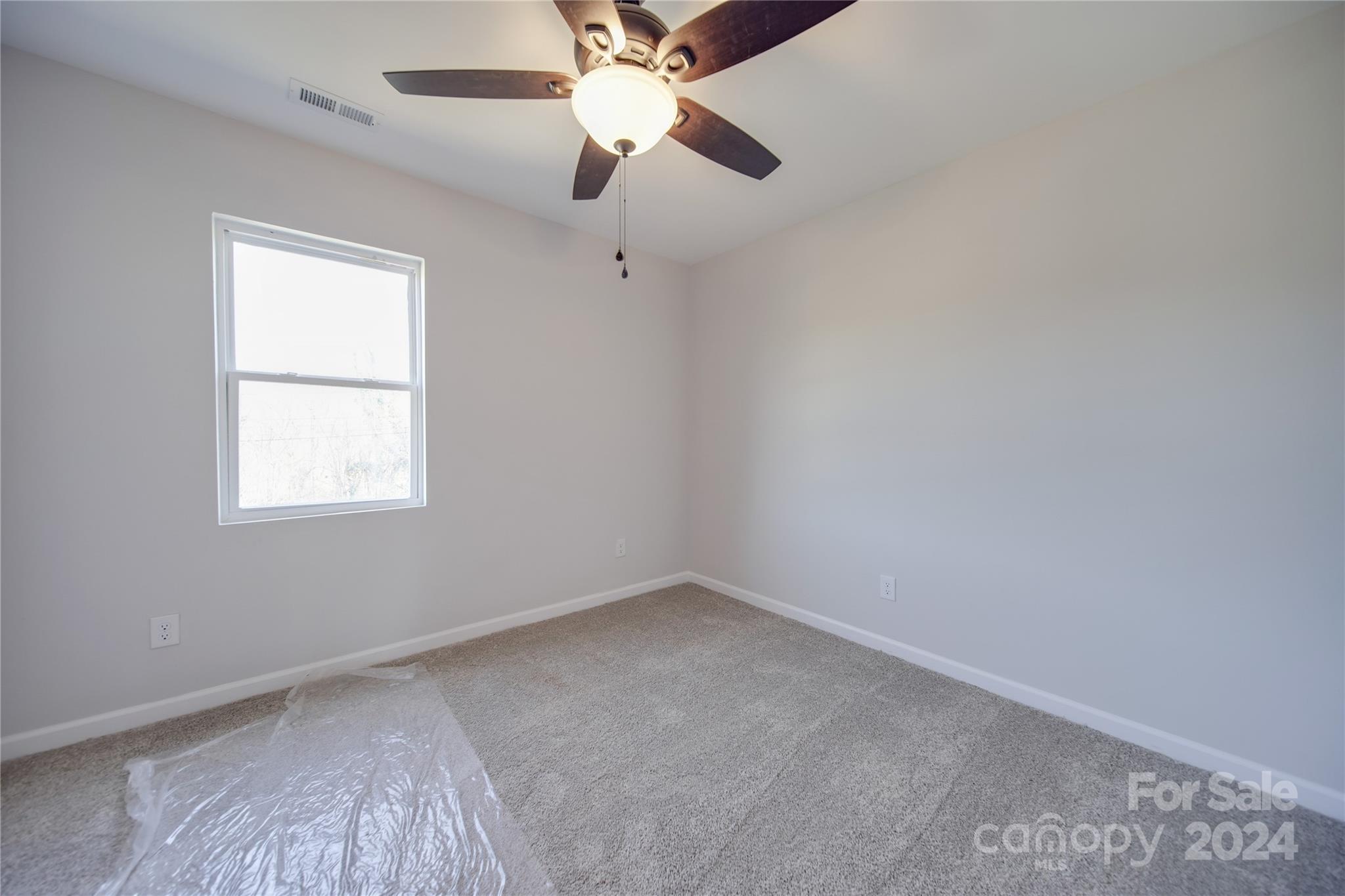 1041 Pine Circle Drive NW