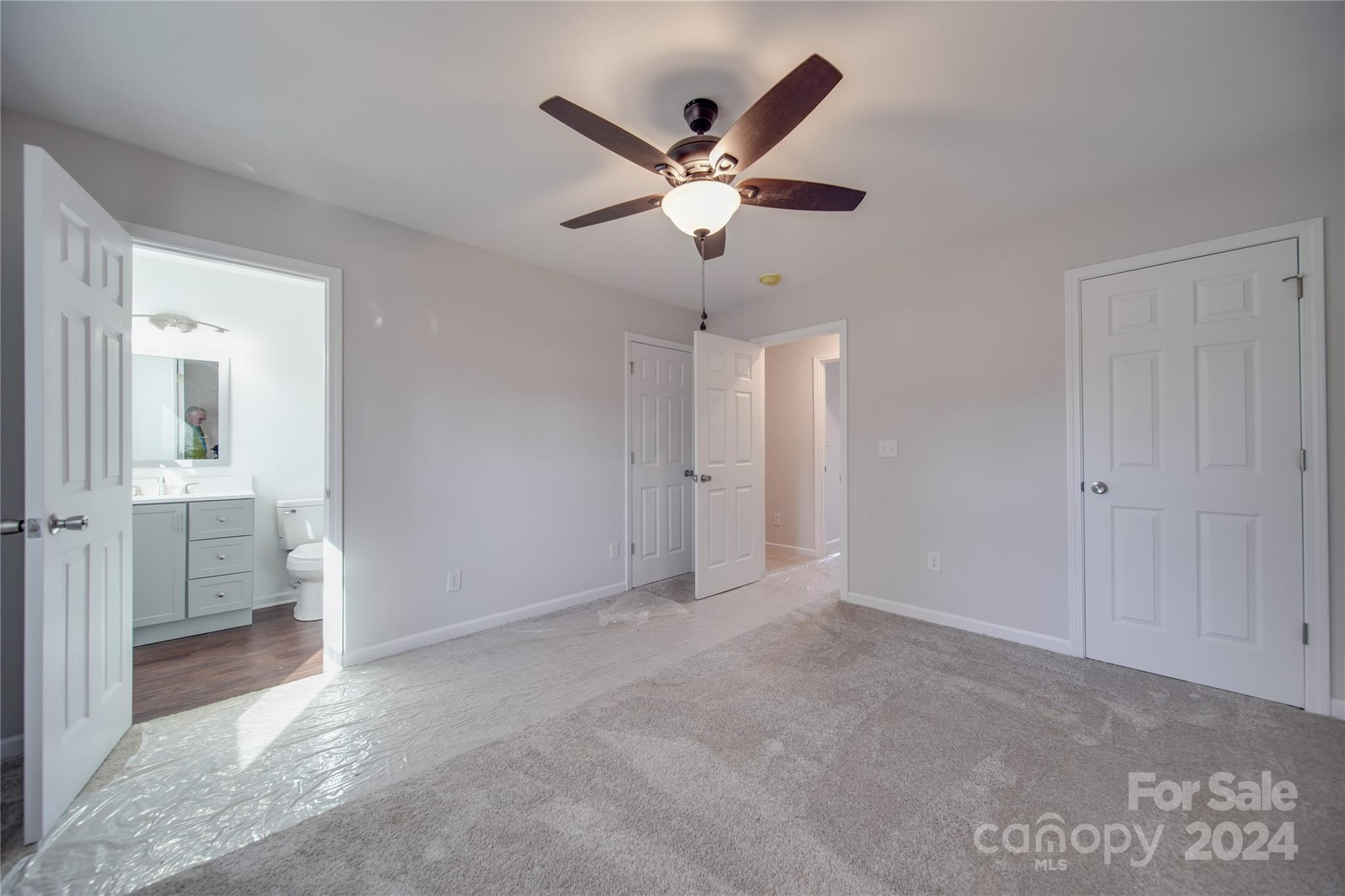 1041 Pine Circle Drive NW