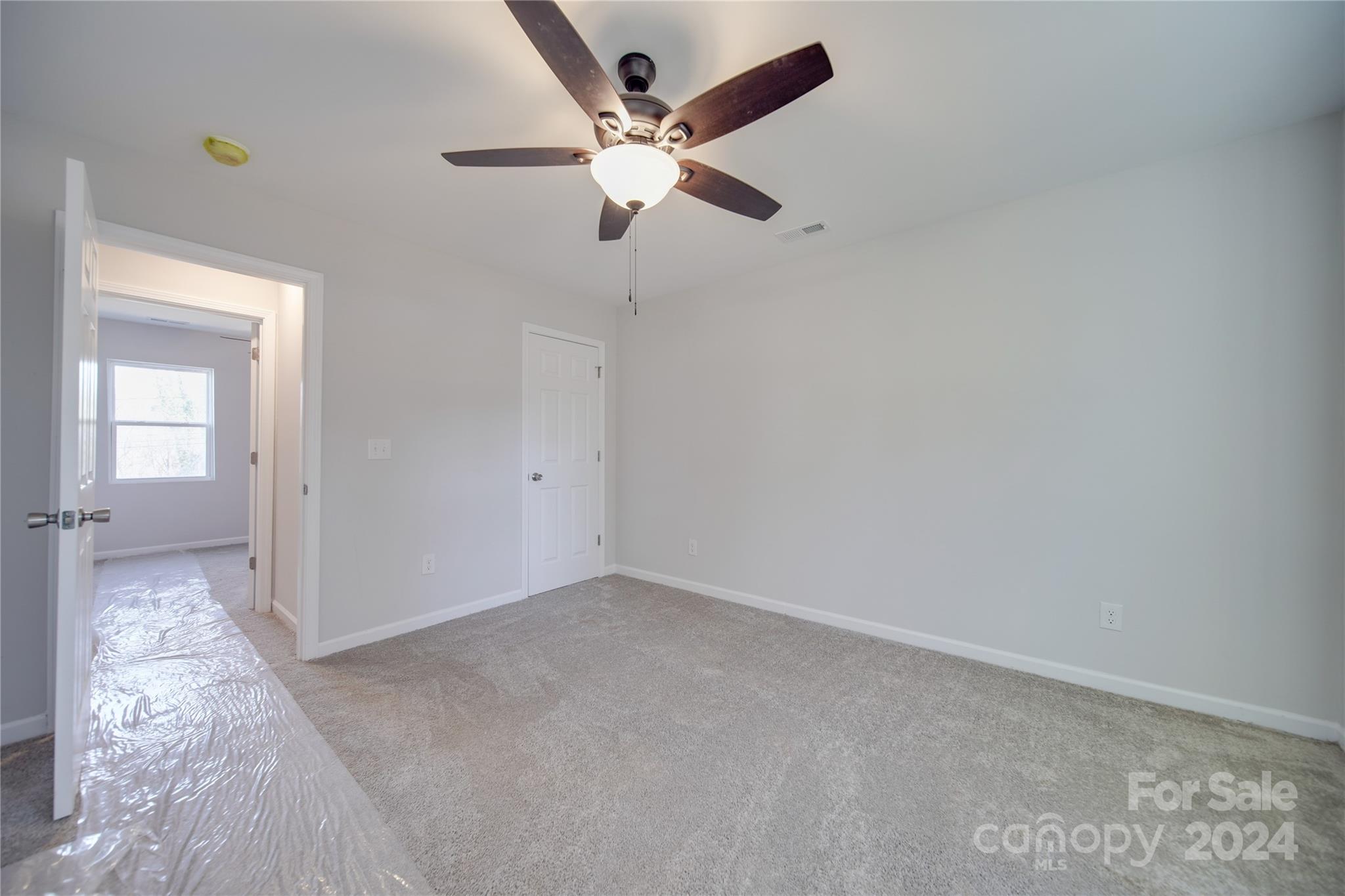 1041 Pine Circle Drive NW