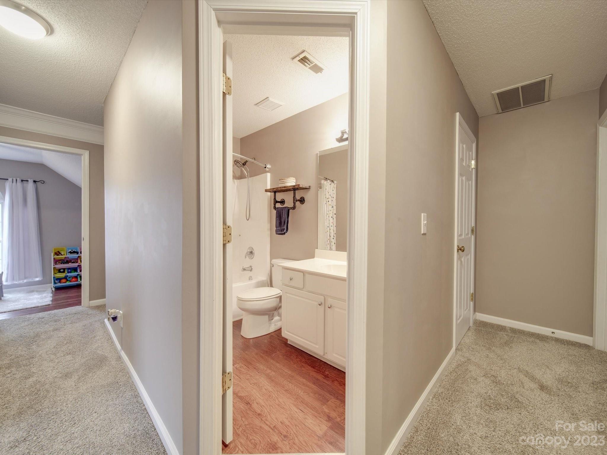 4151 Griswell Drive NW