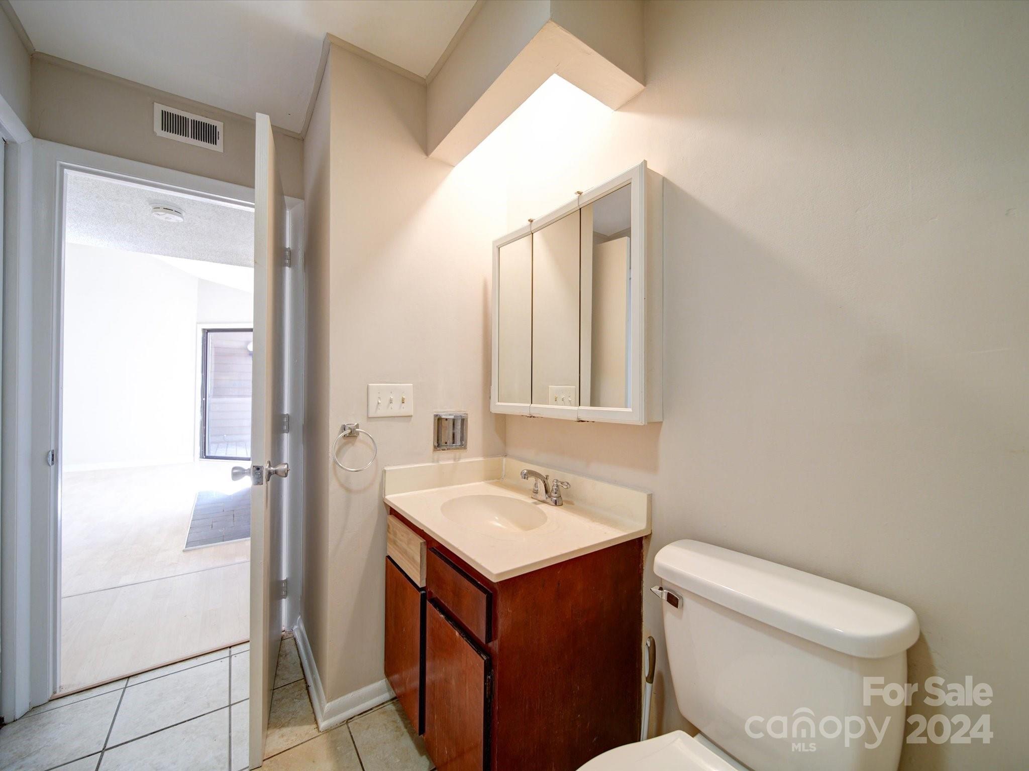 4608 Sharon Chase Drive Unit: H