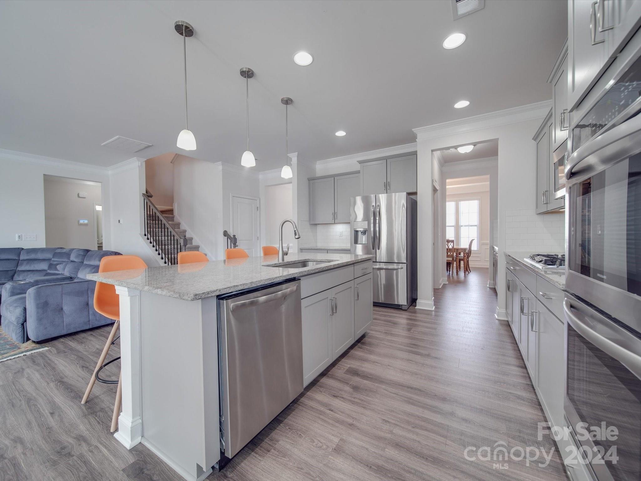 5901 Redwood Pine Road