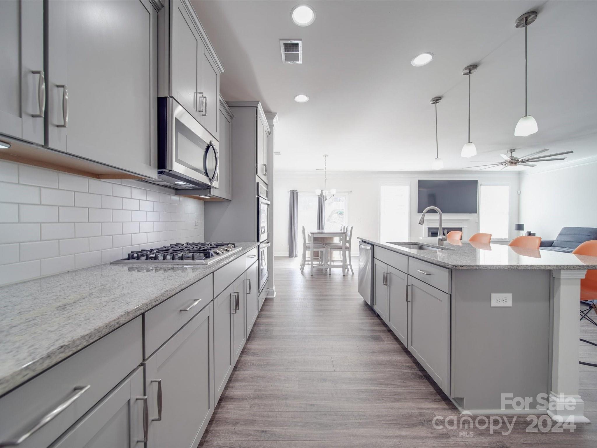 5901 Redwood Pine Road