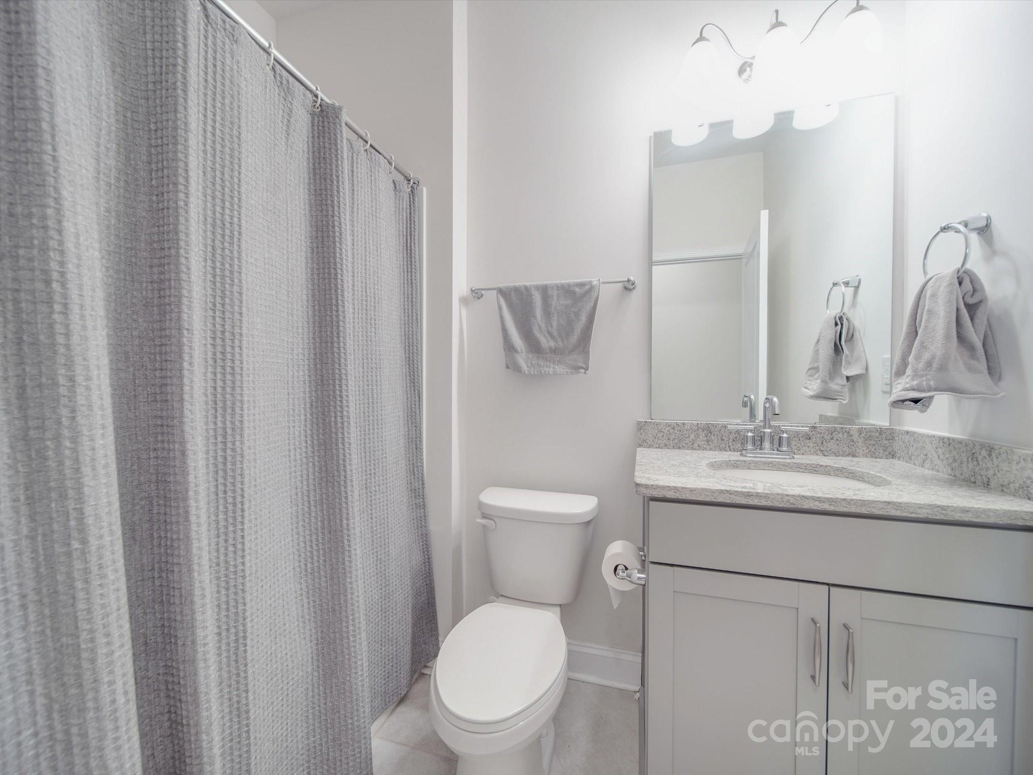 5901 Redwood Pine Road