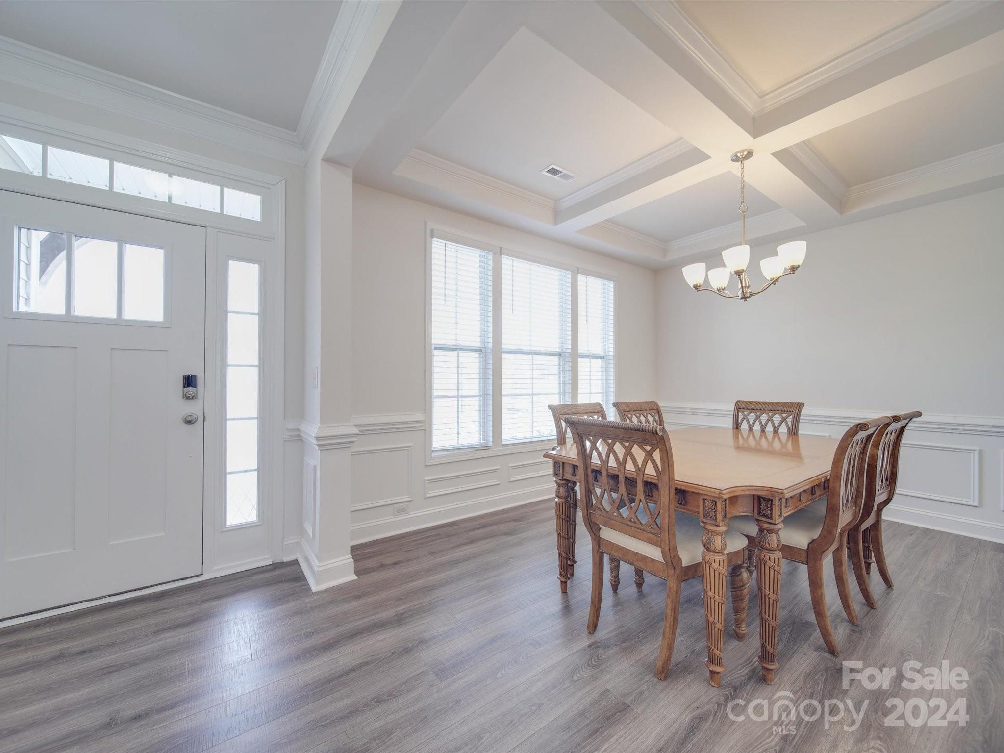 5901 Redwood Pine Road