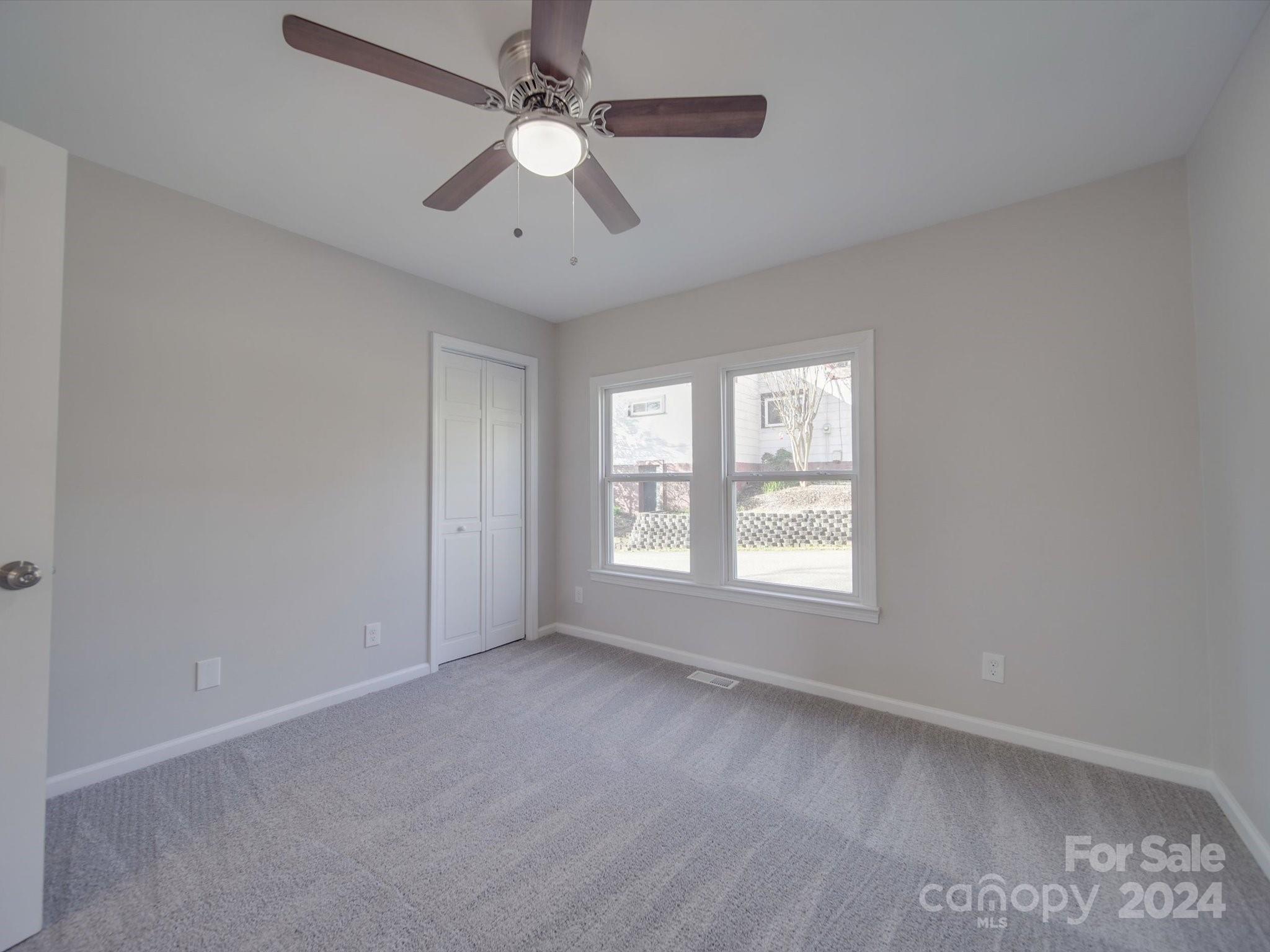 121 Brumley Avenue NE